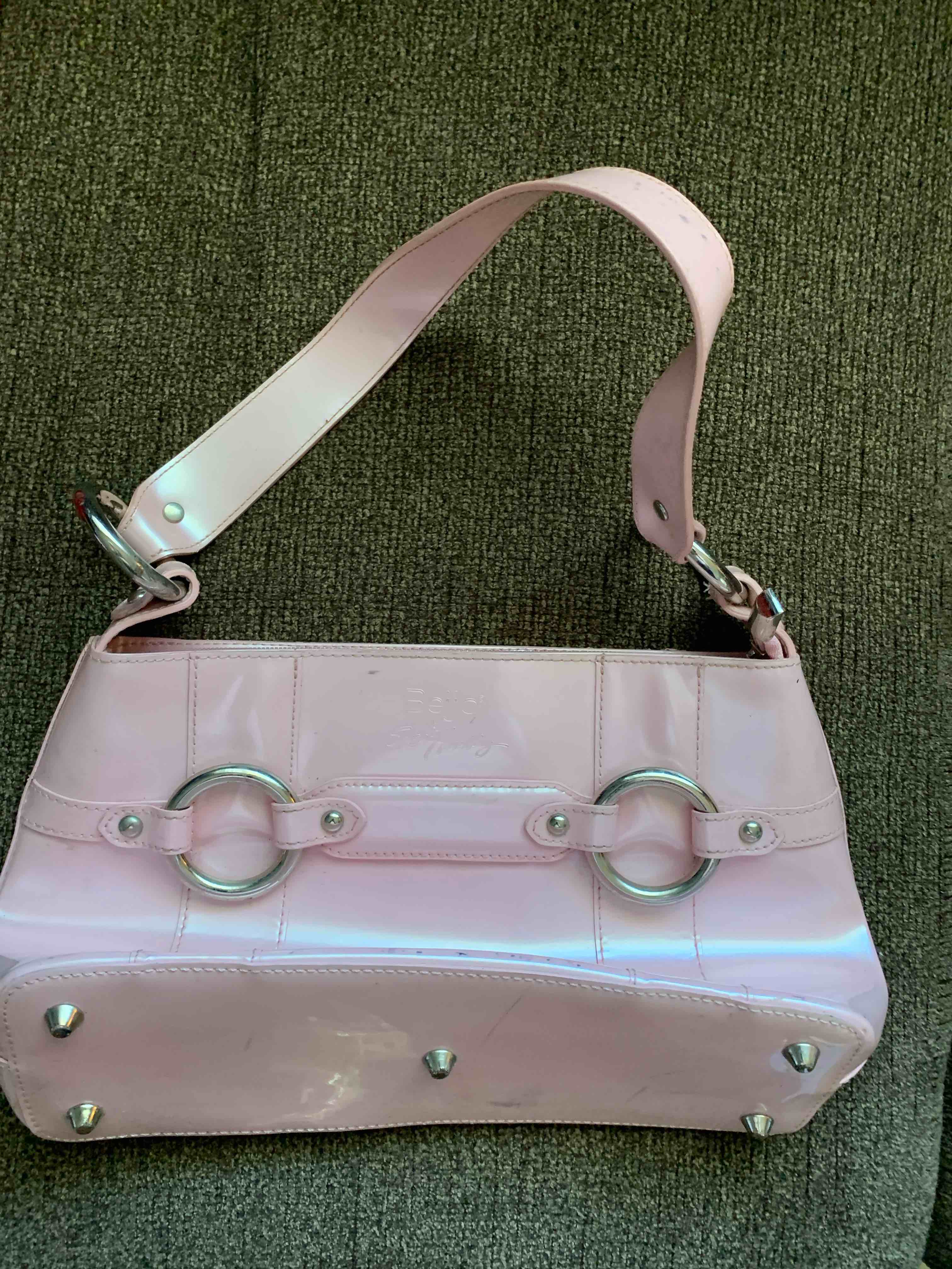 susan hadley, beijo purse