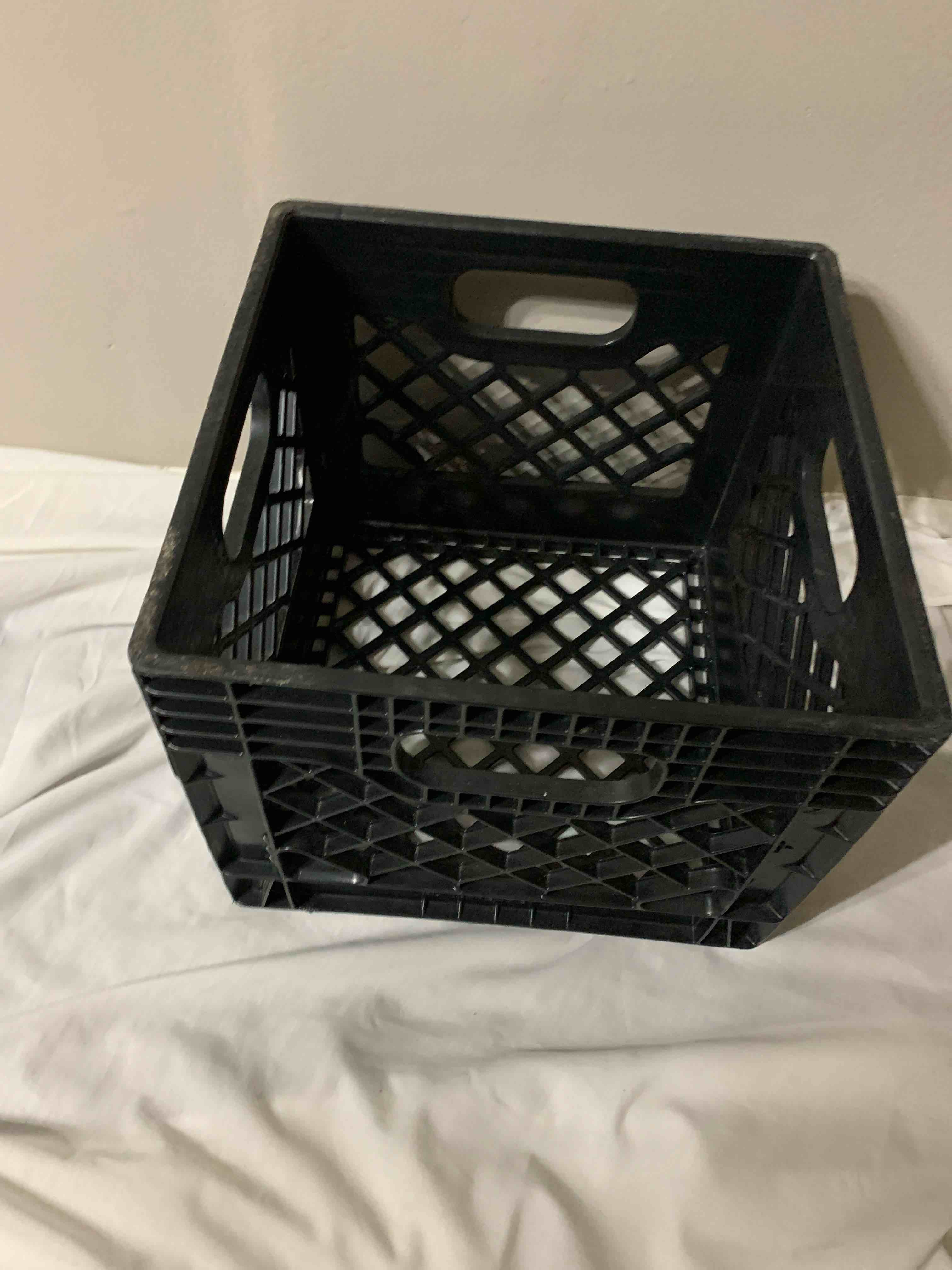 Plastic Dairy Crate