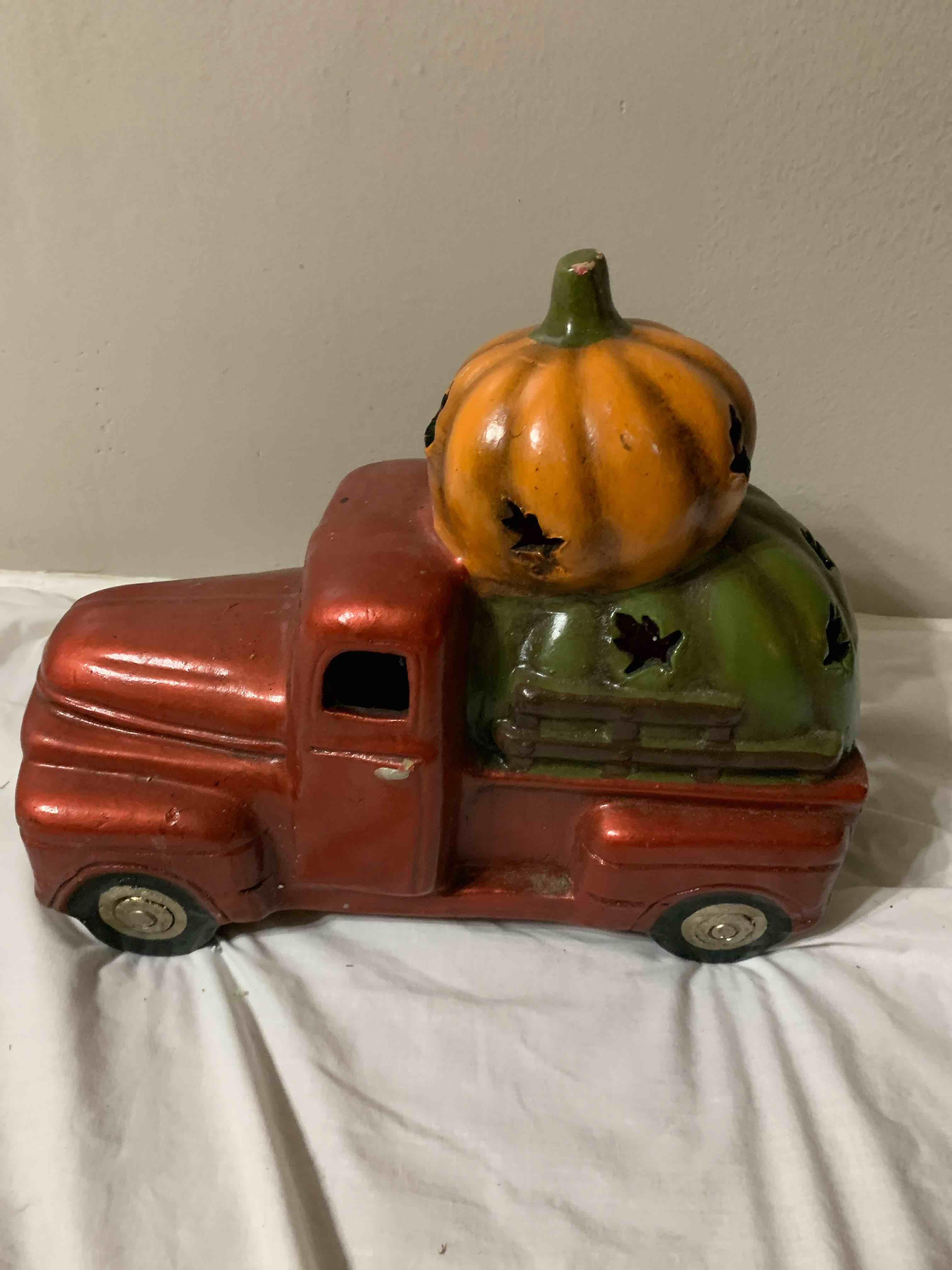 Large Ceramic Fall Decor, Pumpkin Patch Truck 