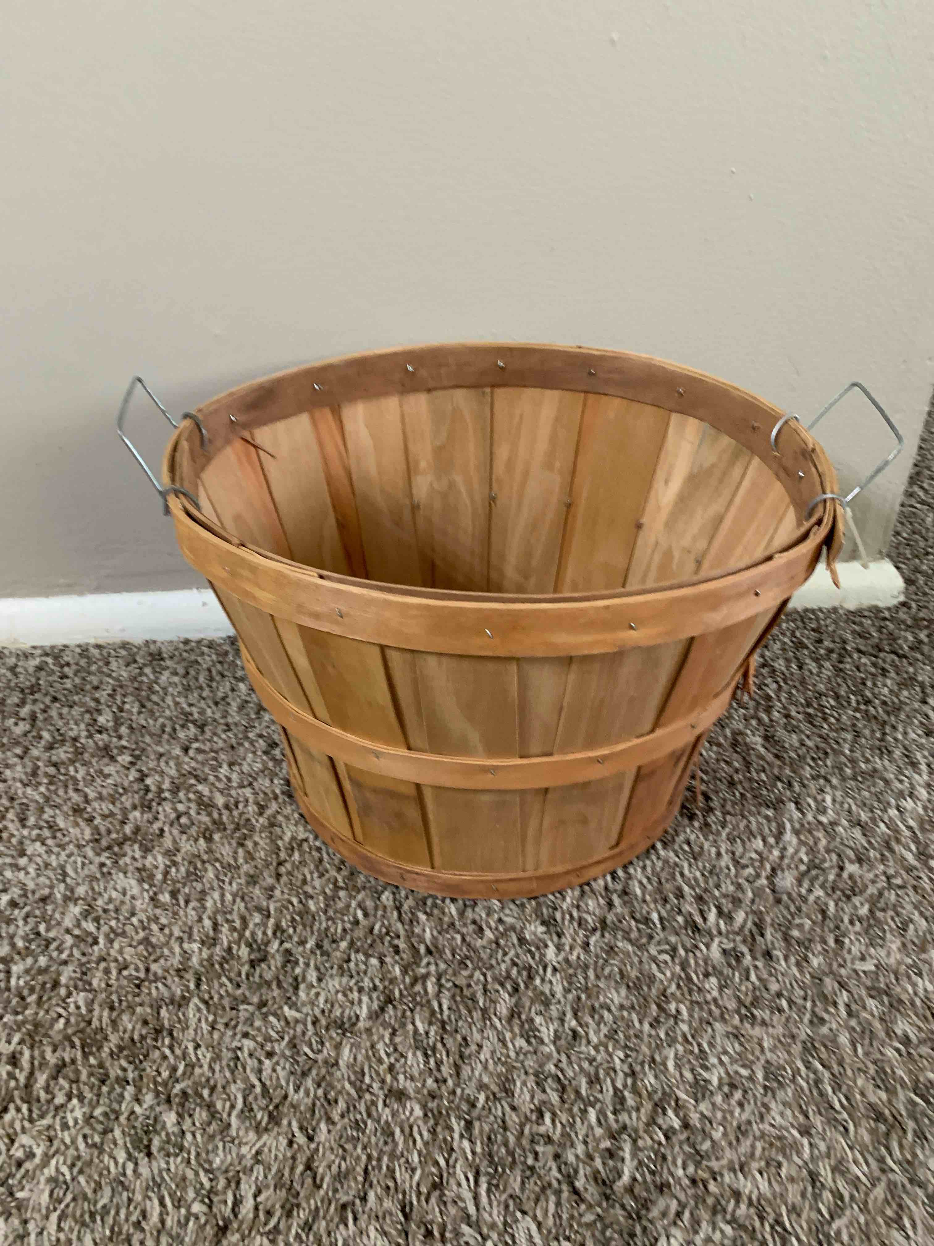 Bushel Basket 