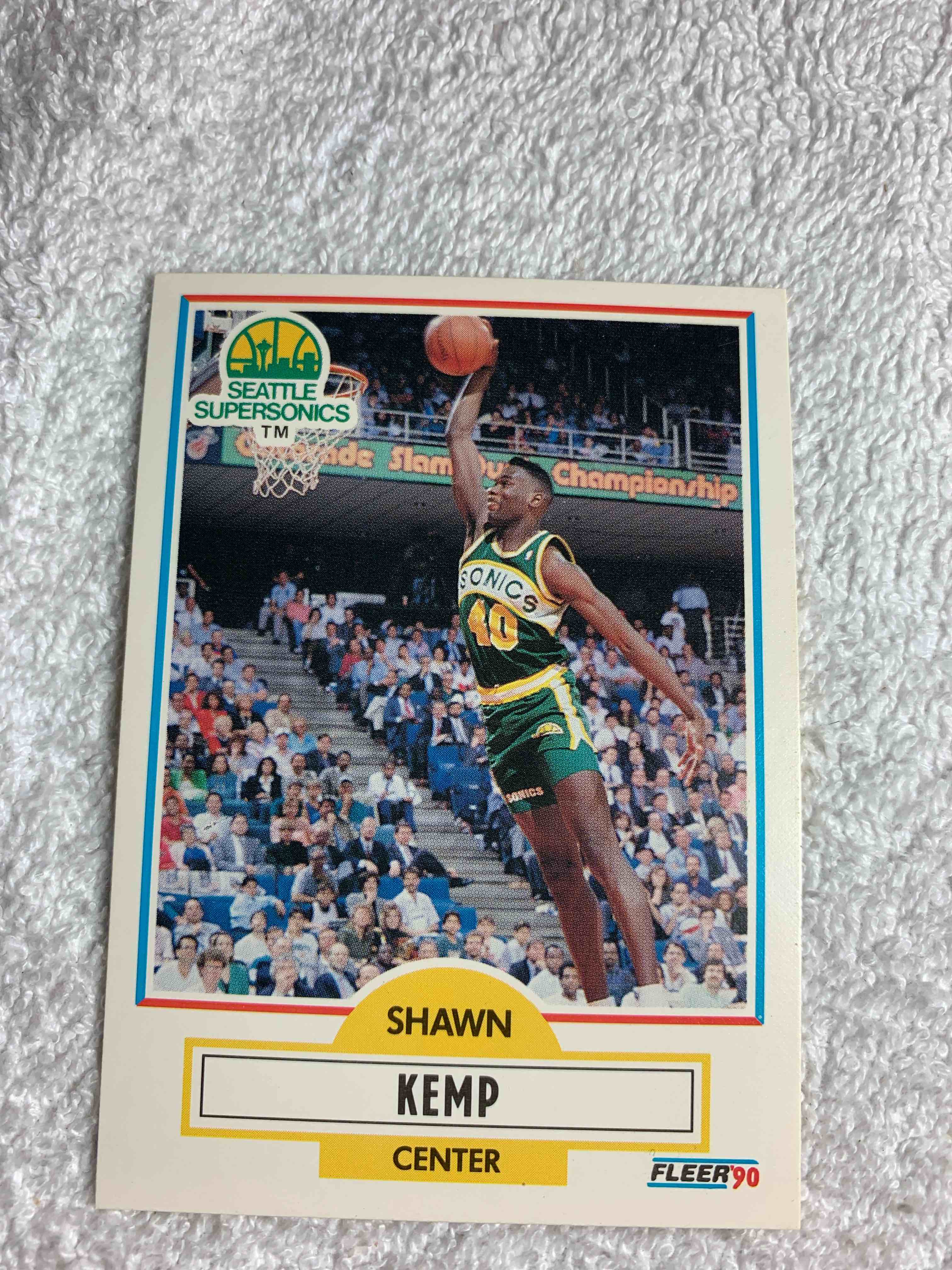 Condition photo showing Good Condition for 1990 Fleer # 178, Shawn Kemp Rookie Card