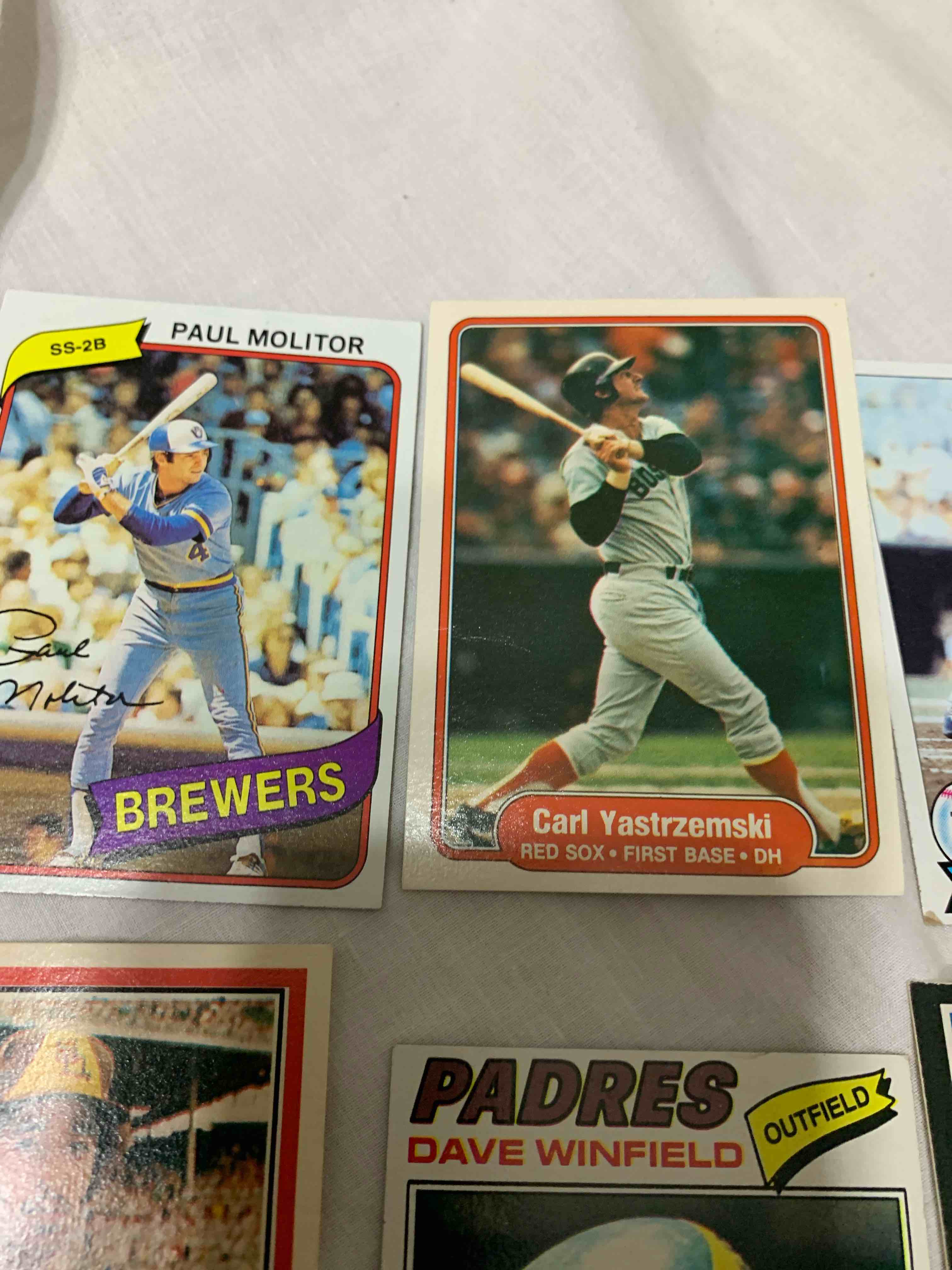 Condition photo showing Good Condition for Lot of 25 -Vintage Baseball Star Cards 