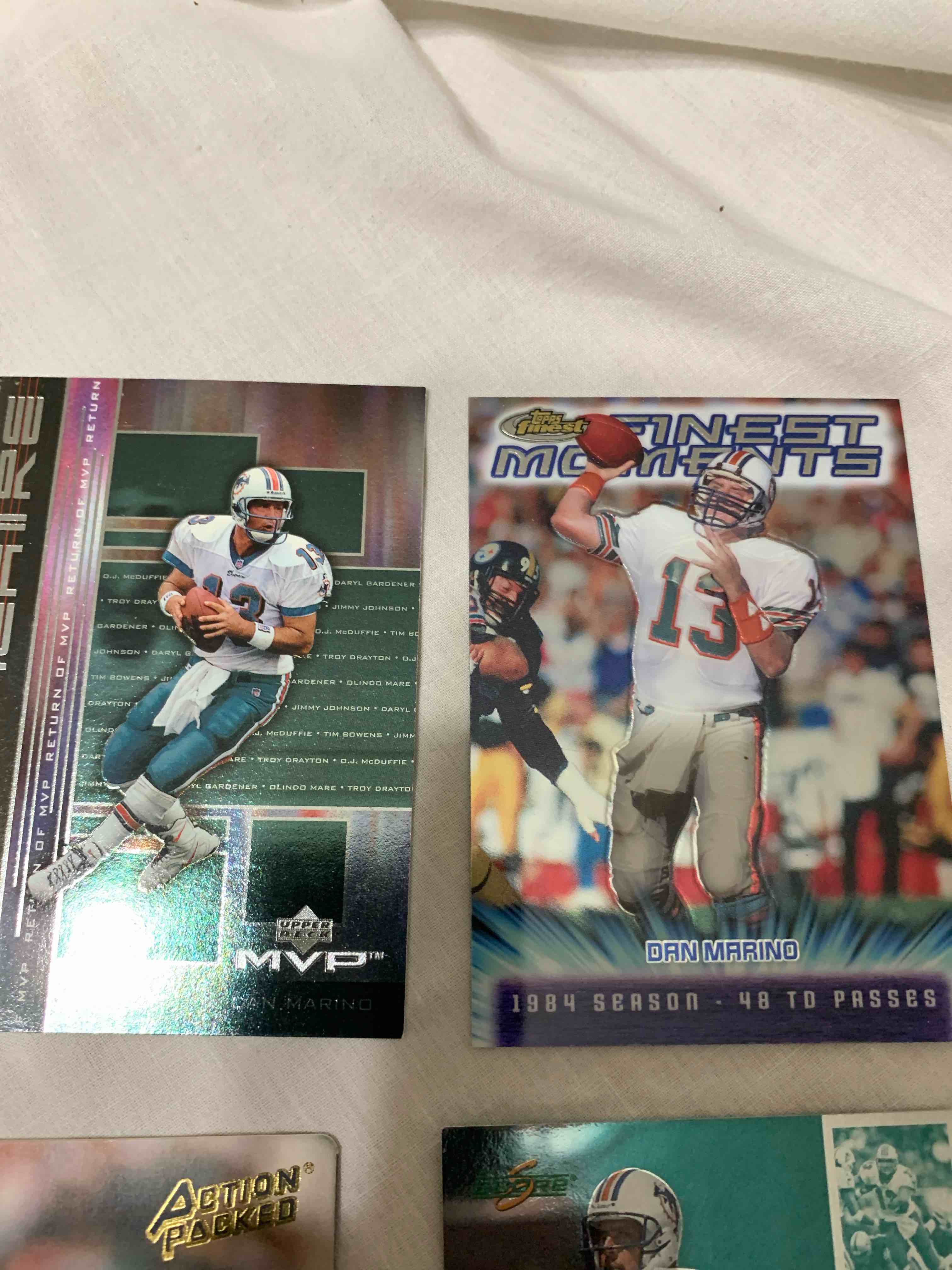 Condition photo showing Good Condition for Lot of 8 - Dan Marino Football Cards 