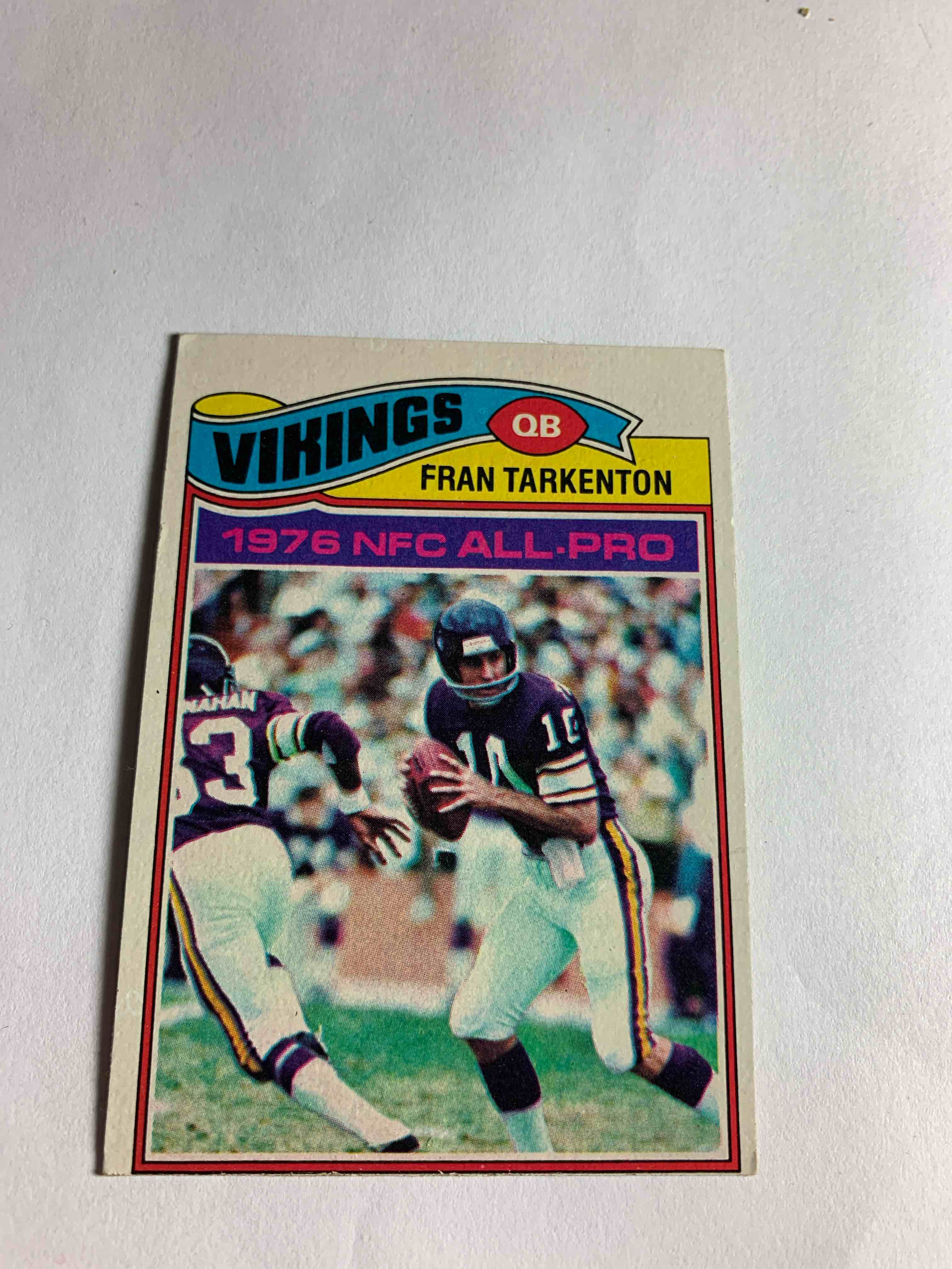 Condition photo showing Good Condition for 1977 Topps # 400, Fran Tarkenton 
