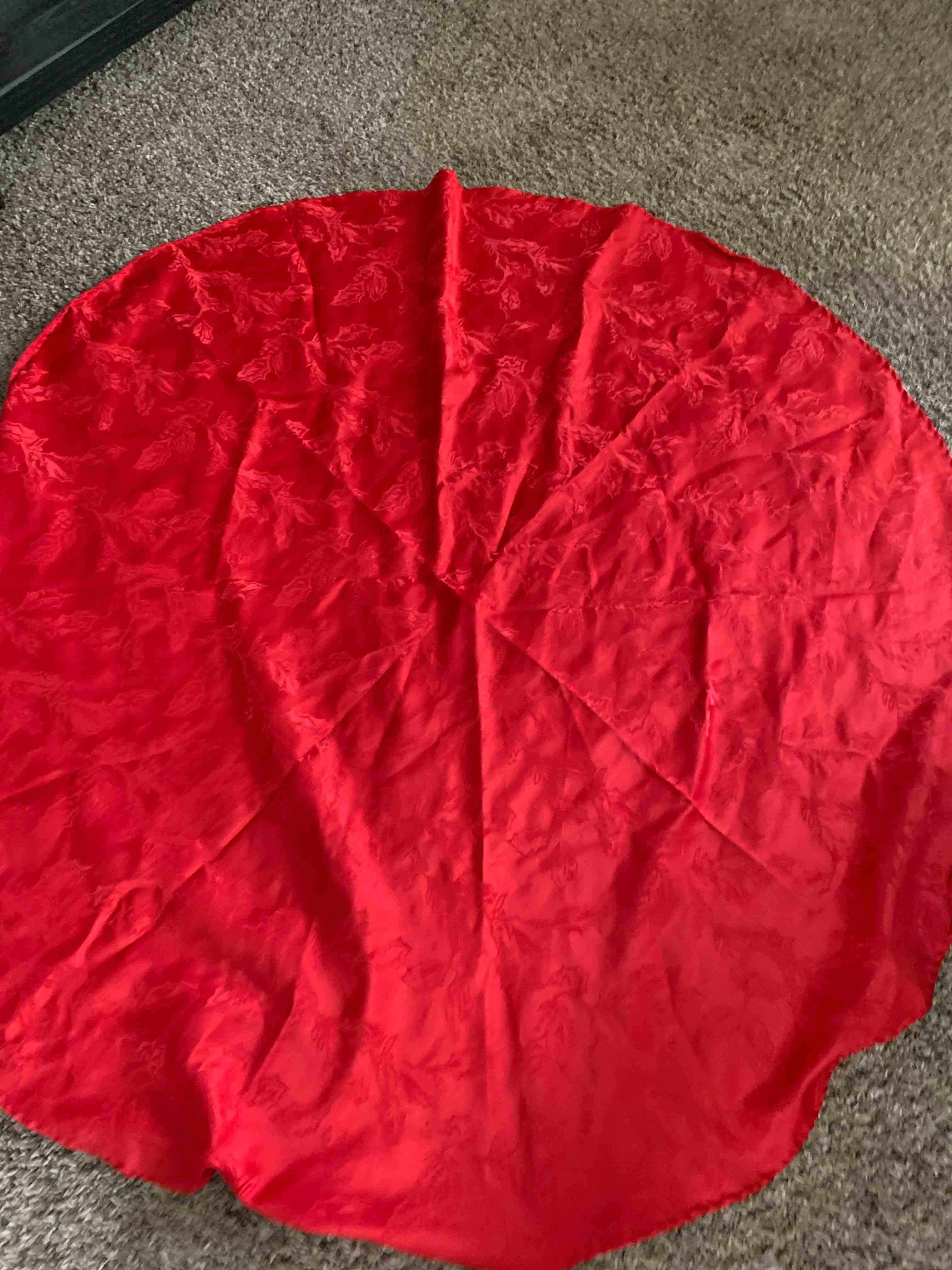 Condition photo showing Good Condition for Round Holiday Tablecloth, 54” diameter 