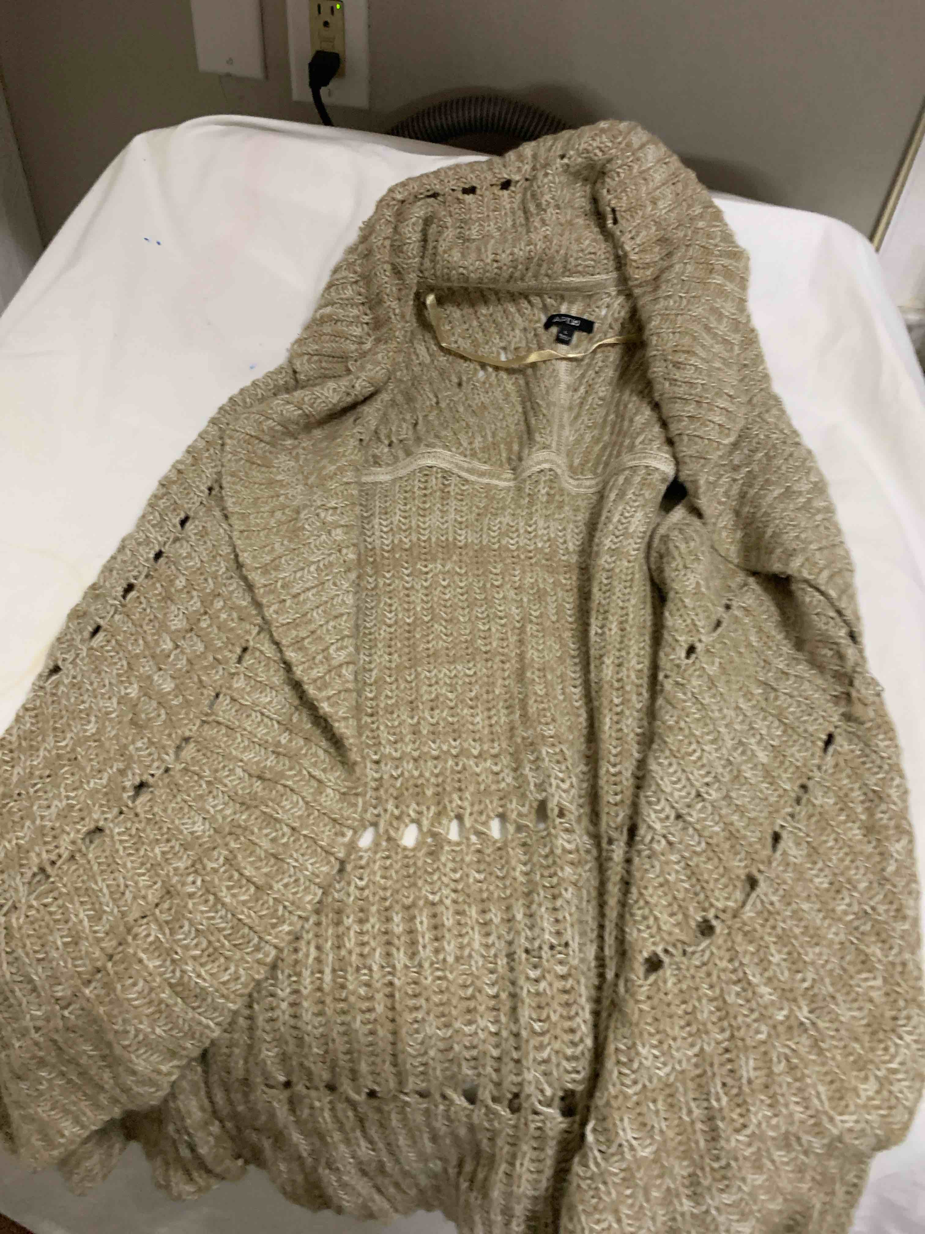 Woman’s Sweater Vest, Size L