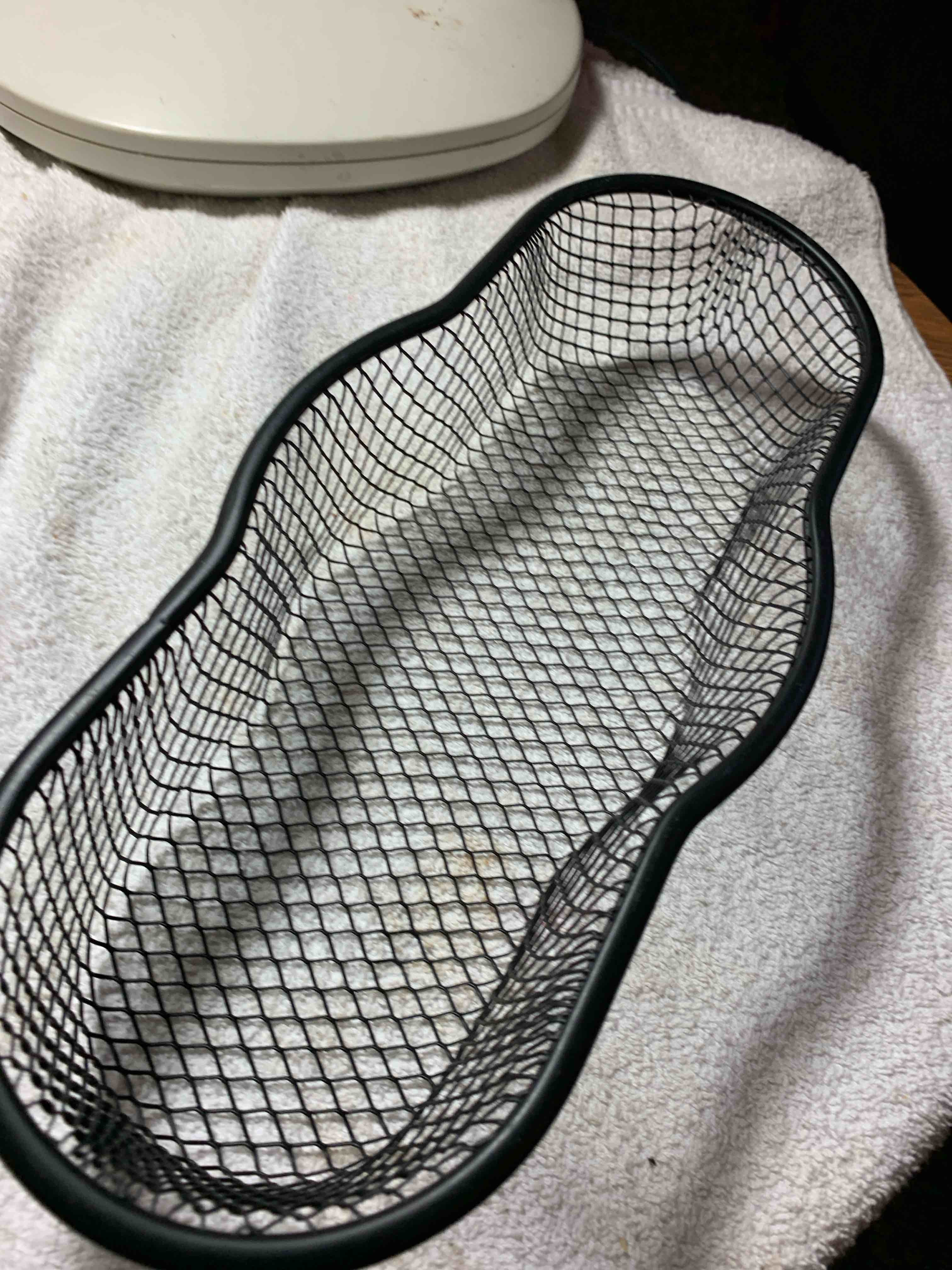black wire basket 