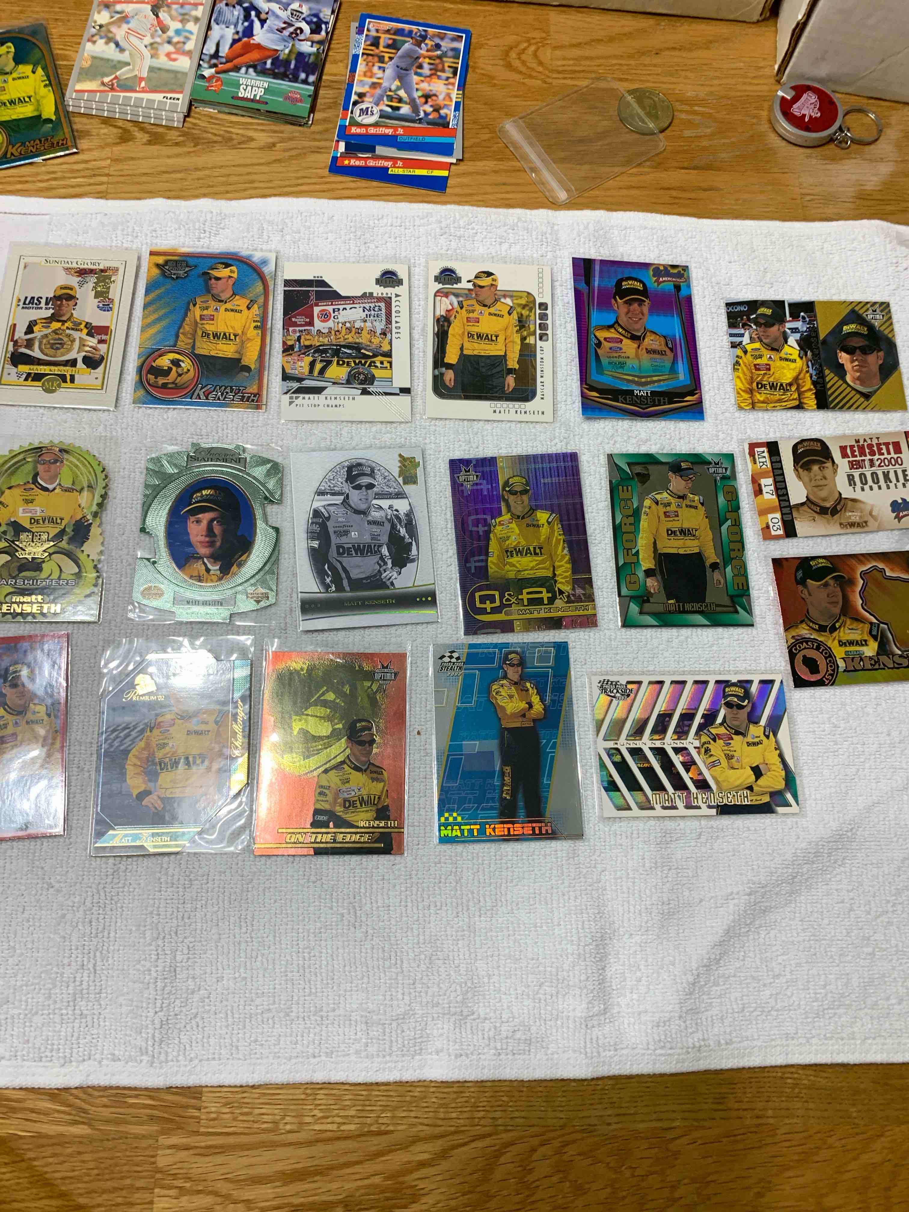 Lot of 18 - Matt Kenseth Racing Cards