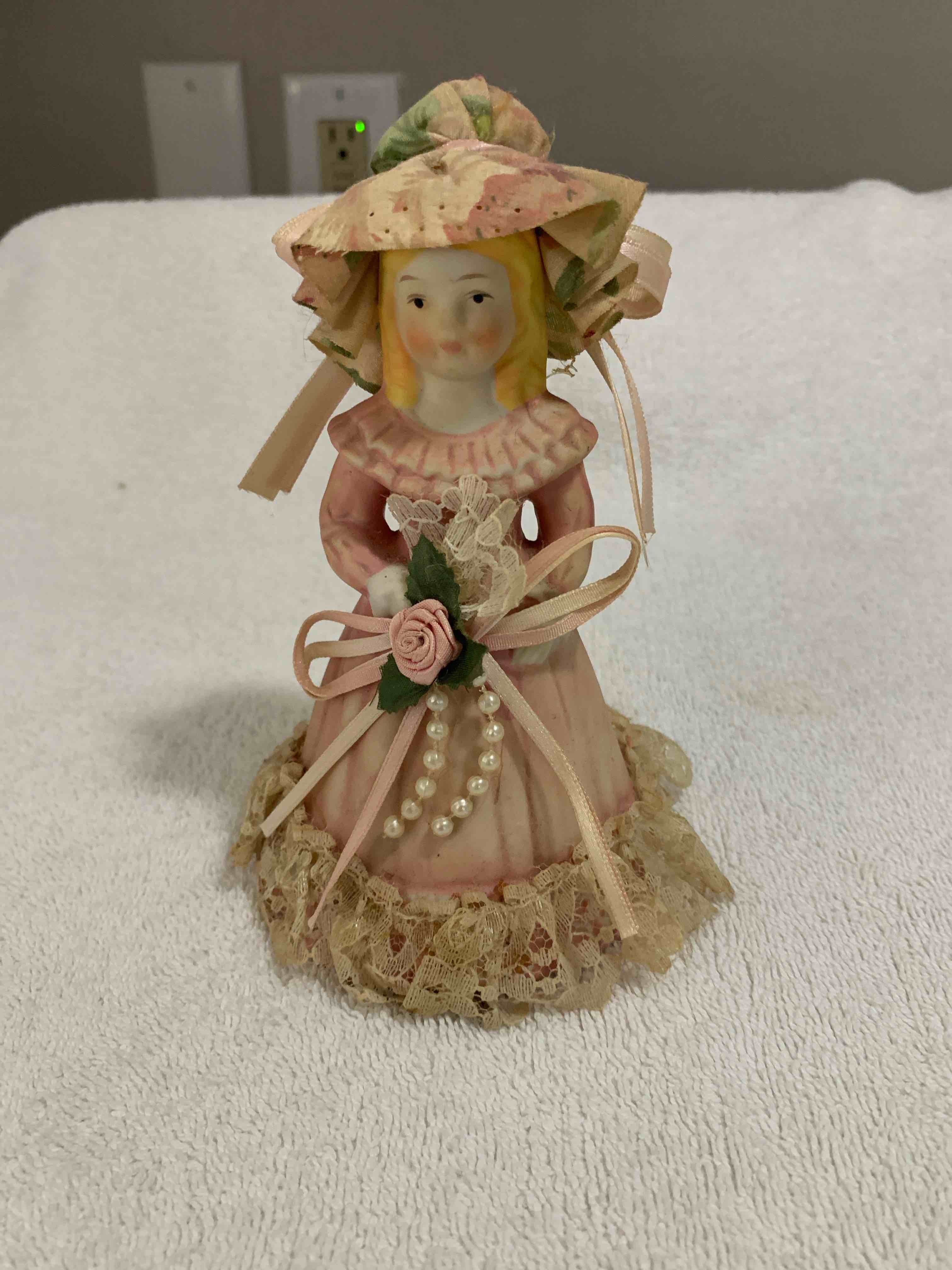Condition photo showing Good Condition for Vintage Ceramic Lady Shaped Bell