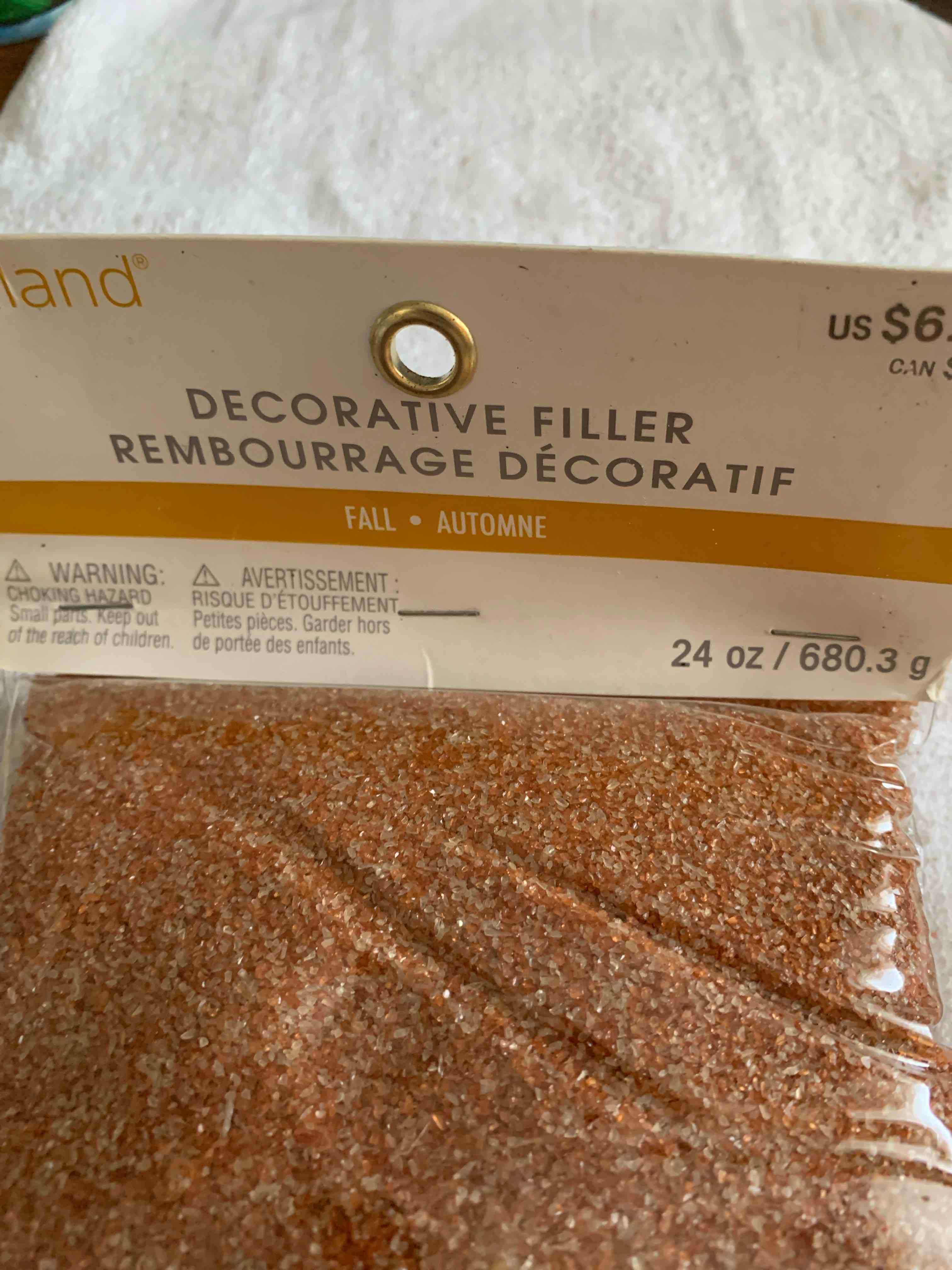 Condition photo showing New/Like New for Ashland Decorative Filler, 24 oz. 