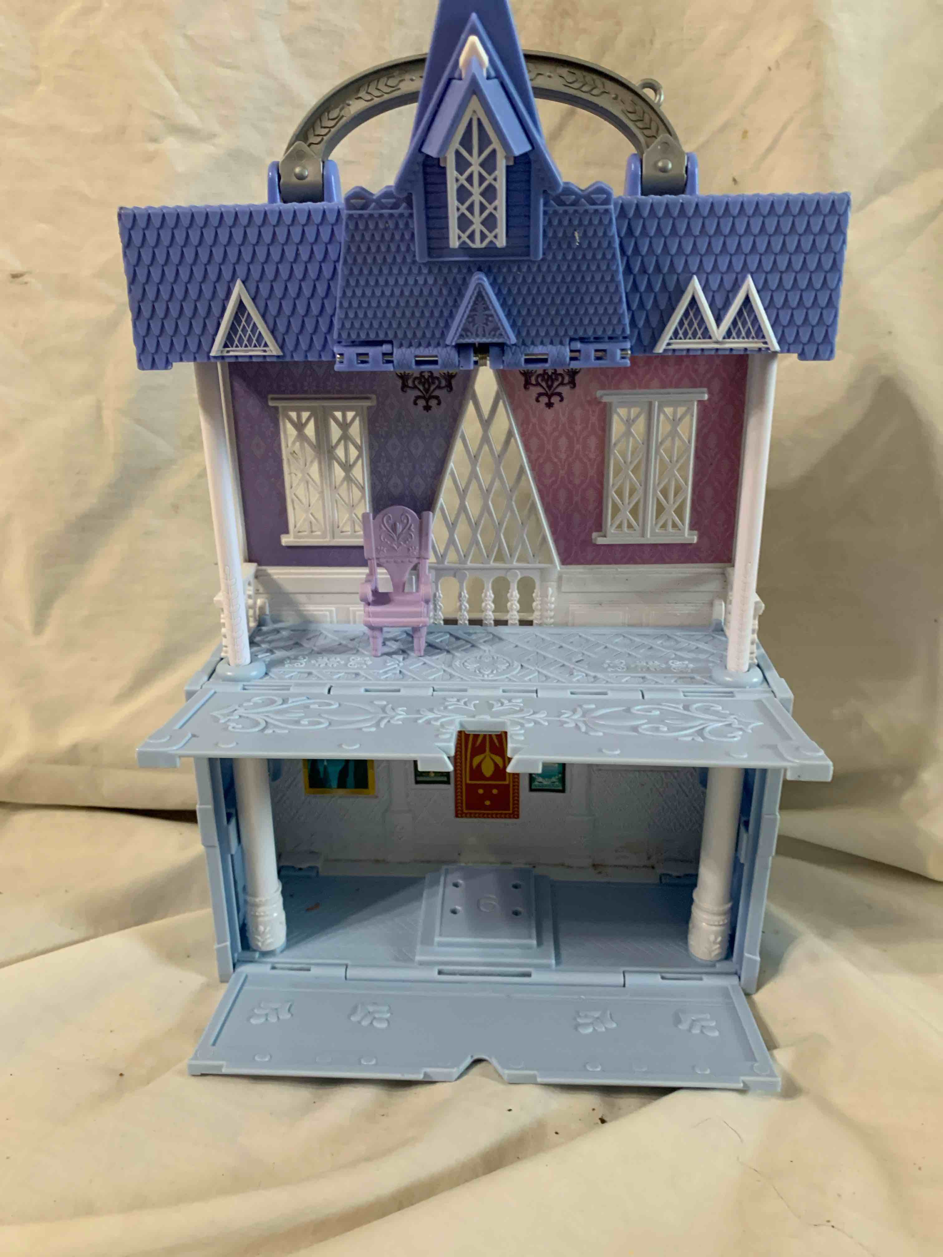 Condition photo showing Good Condition for Child’s Castle Purse