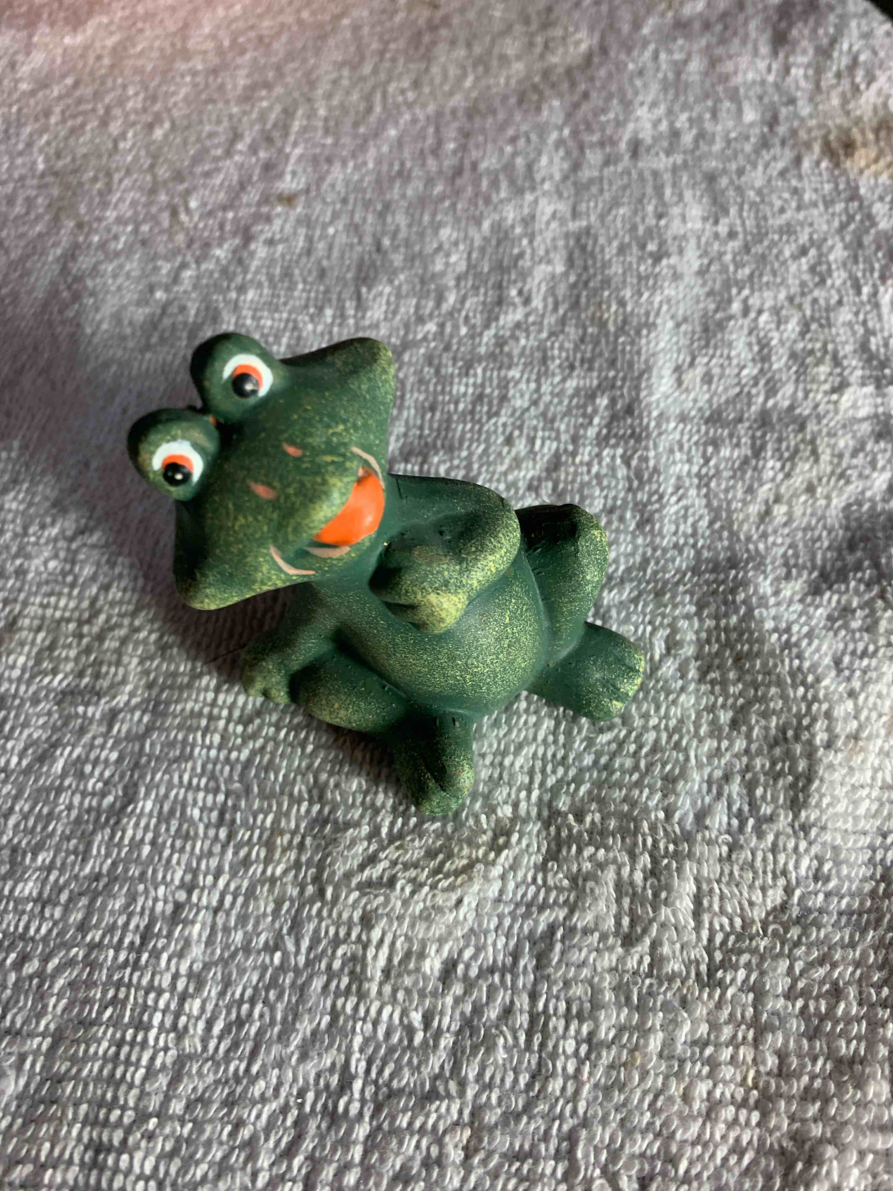 3” Ceramic Frog 