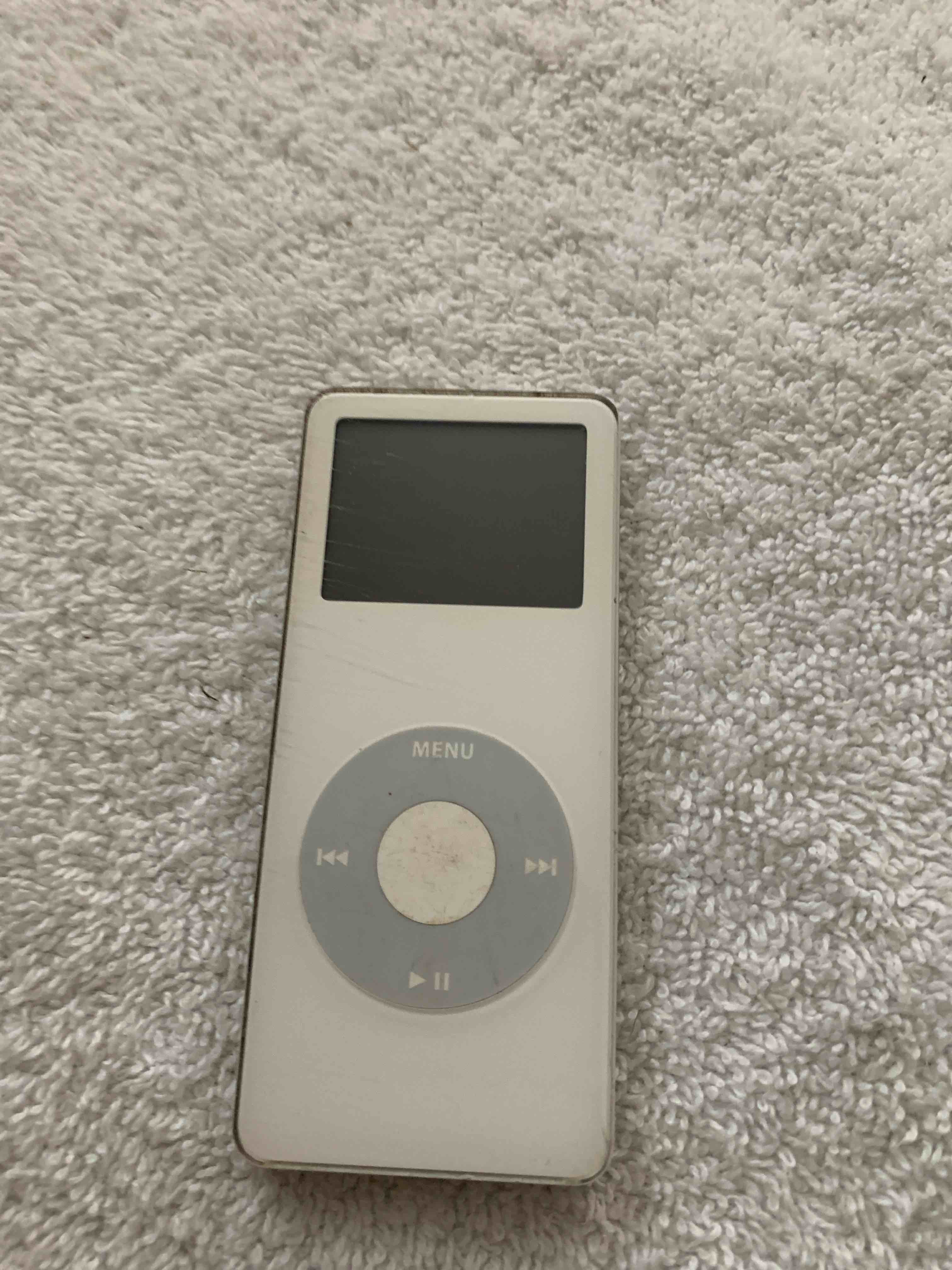 Apple I-Pod 
