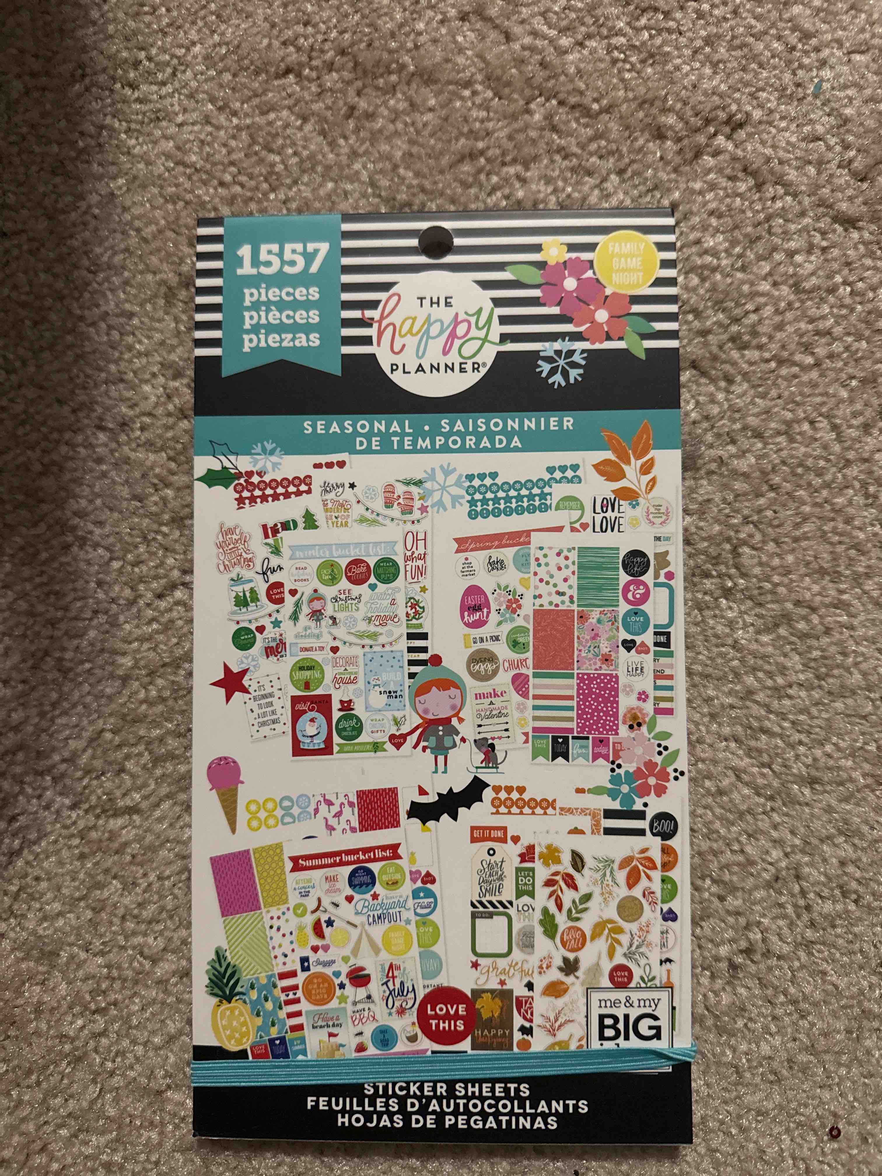 1557 pieces sticker sheet 