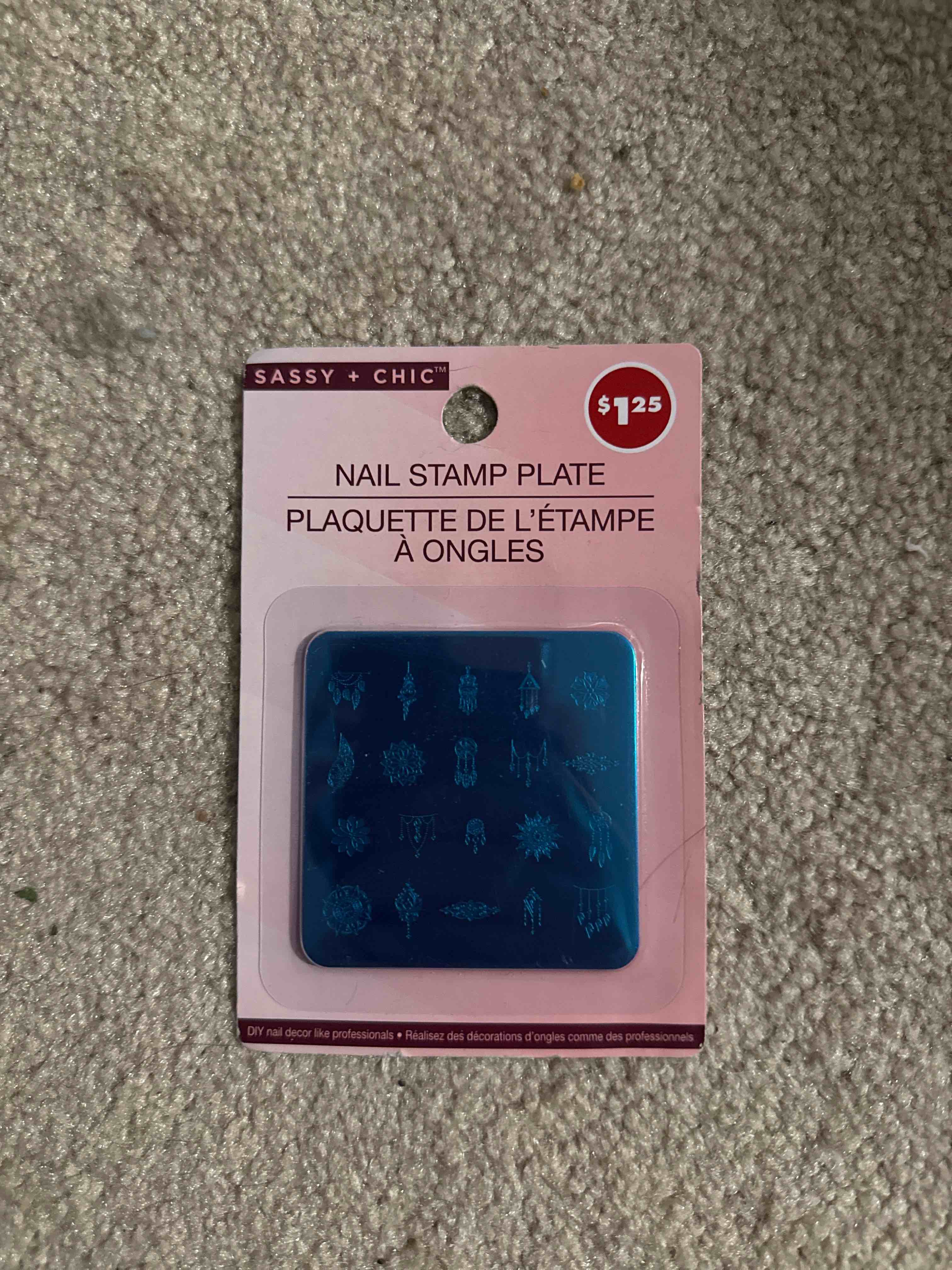 Condition photo showing New/Like New for nail stamp plate 