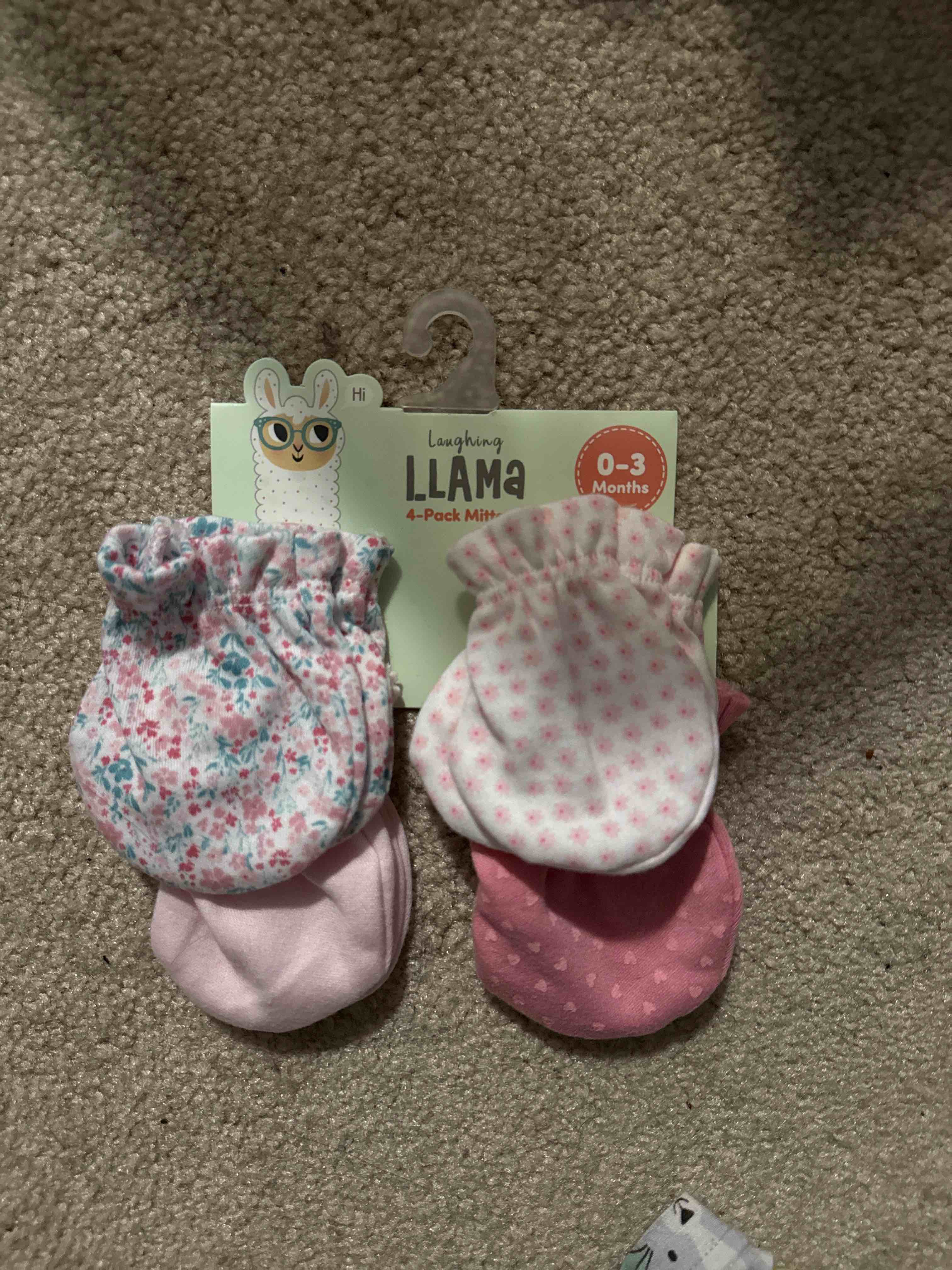 4pk mittens 0-3 months