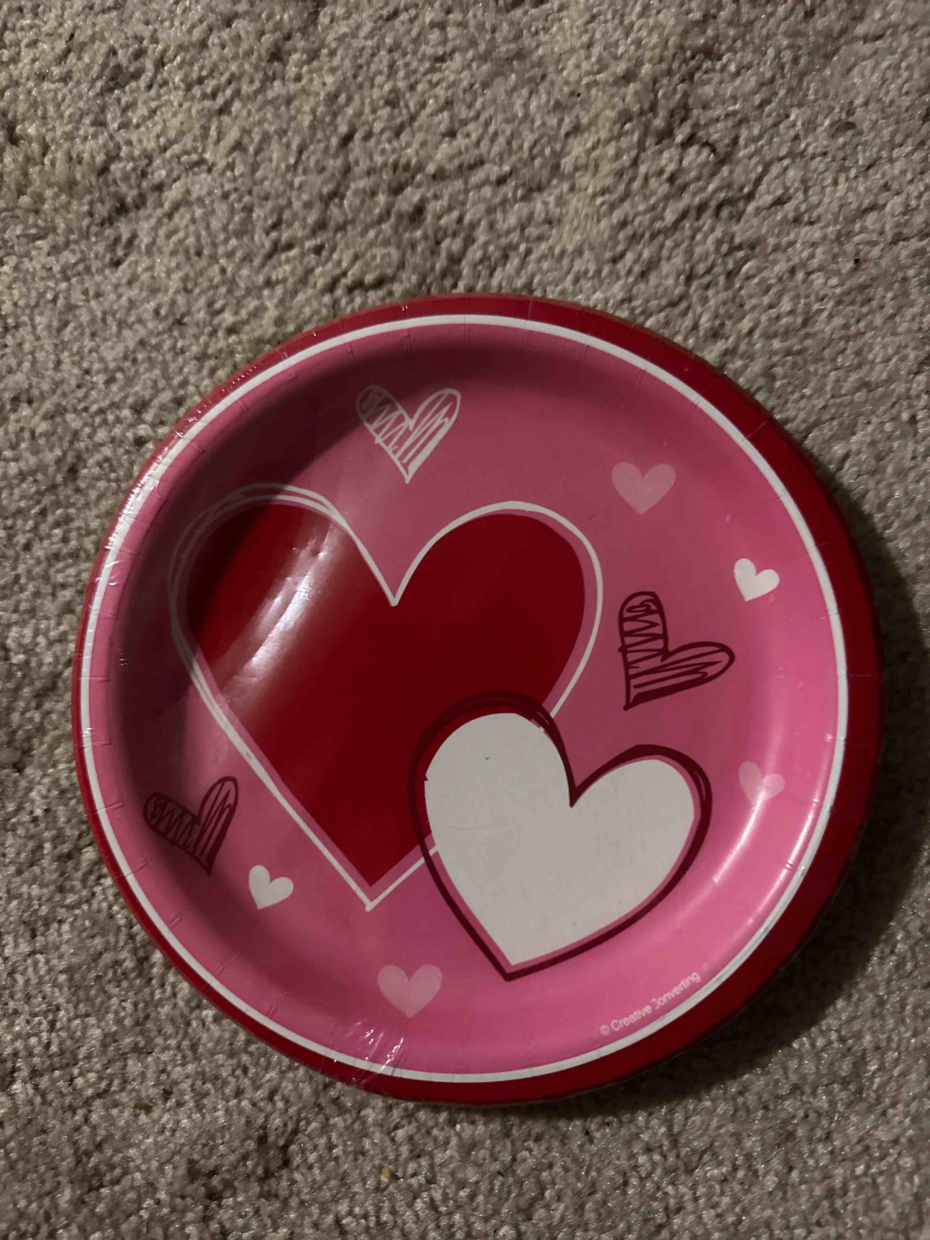valentine plates 8ct 6 7/8in