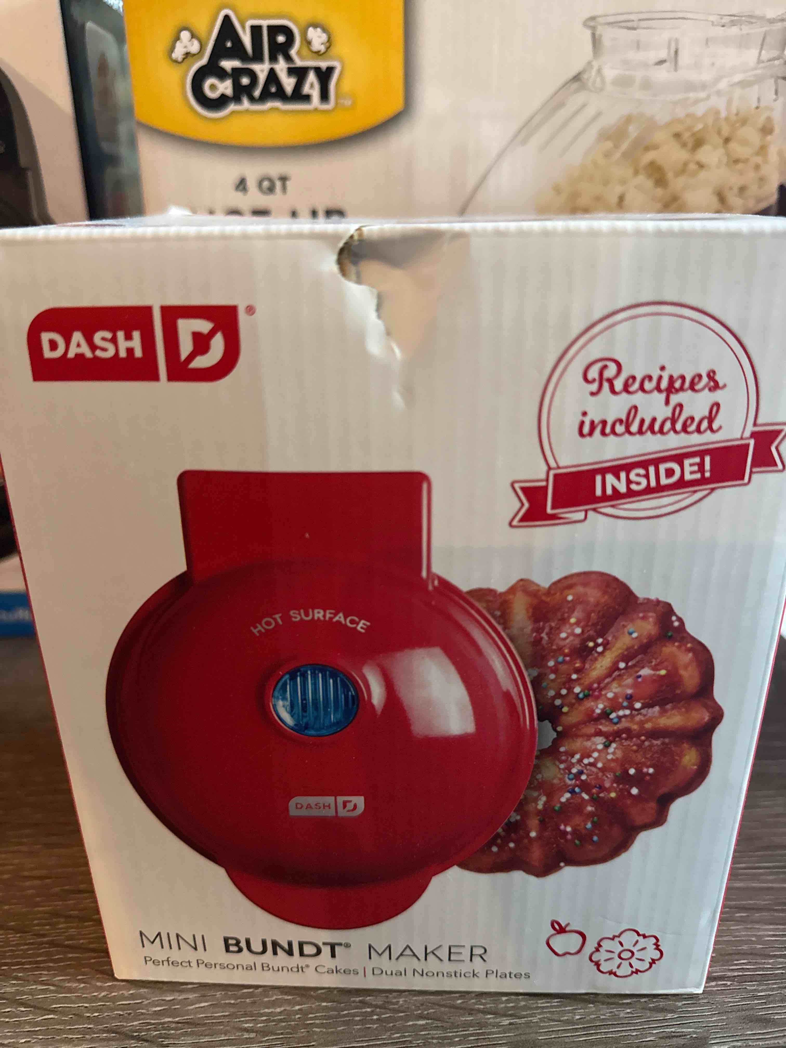 dash mini Bundt maker 