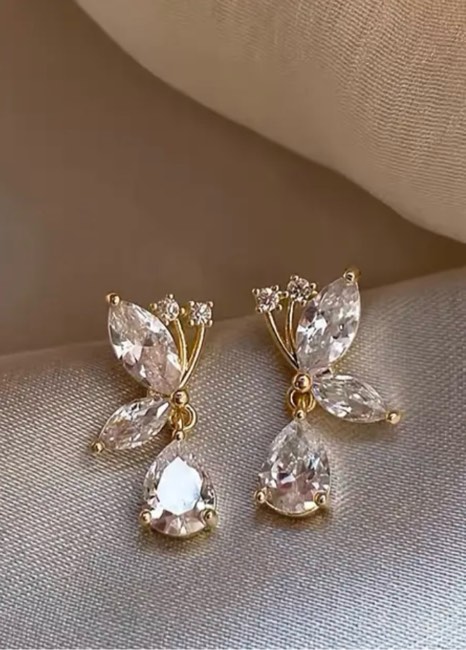 14k GOLD PLATED BUTTERFLY EARRINGS