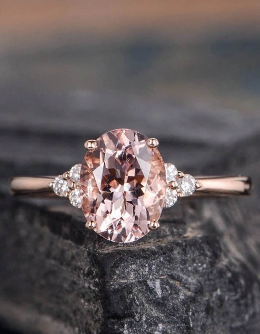 ROSE GOLD RING WITH ACCEN STONES (Size 9) 