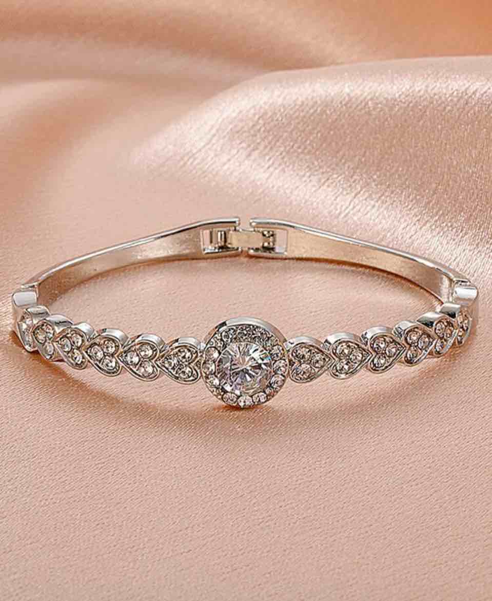 BEST AND BRIGHTEST JEWELRY AUCTION 