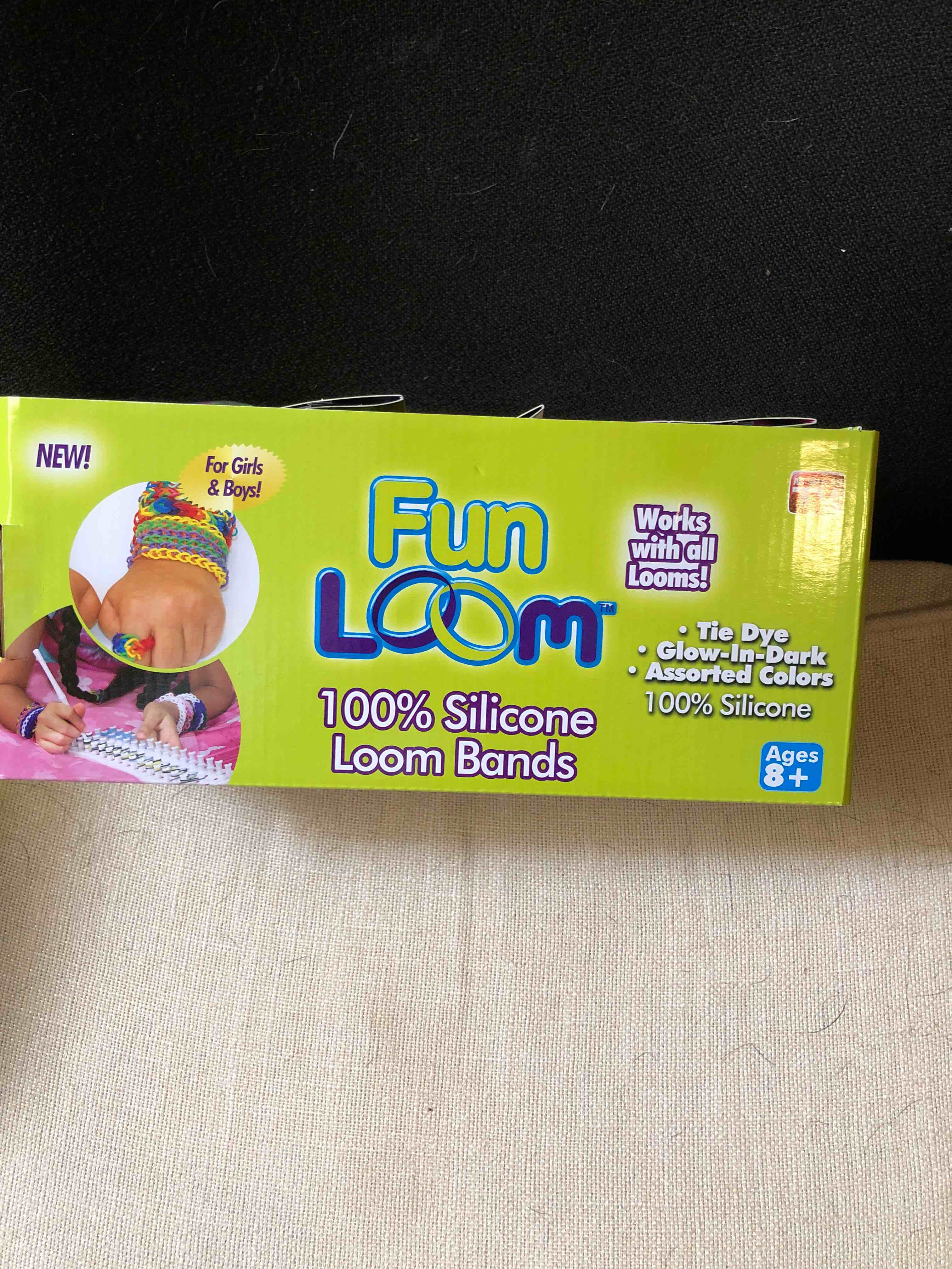 fun loom silicon bands in tray pack