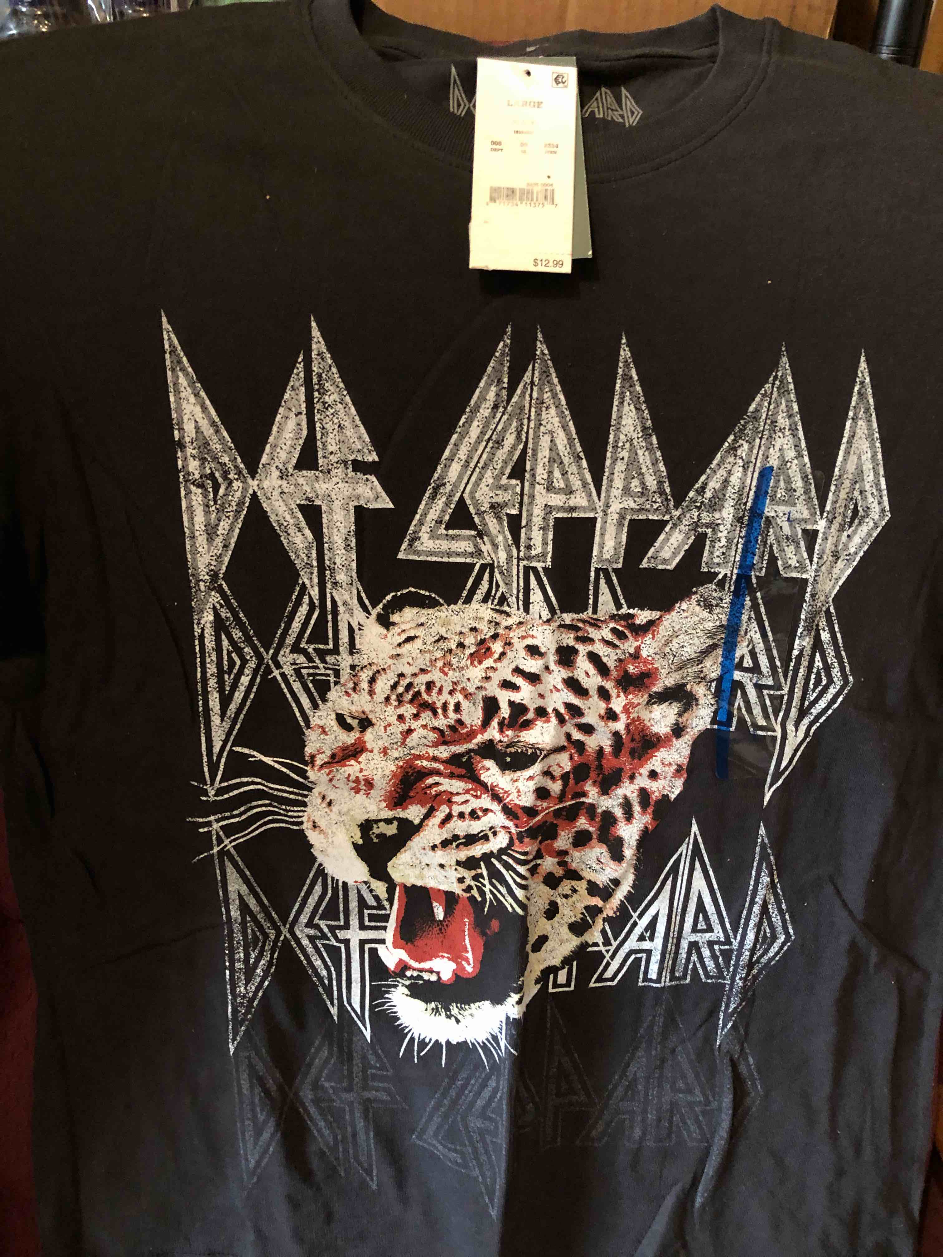 Def Leppard T-shirt size L