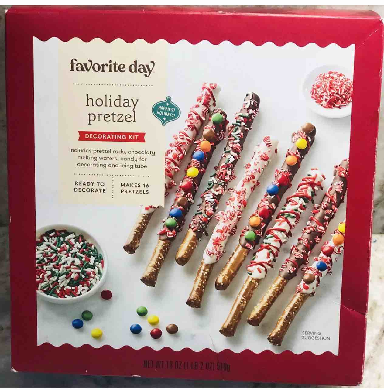 Christmas Pretzel Decorating Kit - 18oz - Favorite Day™