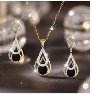 Gorgeous 925 Silver 18K Gold Plated Earrings And Necklace Set