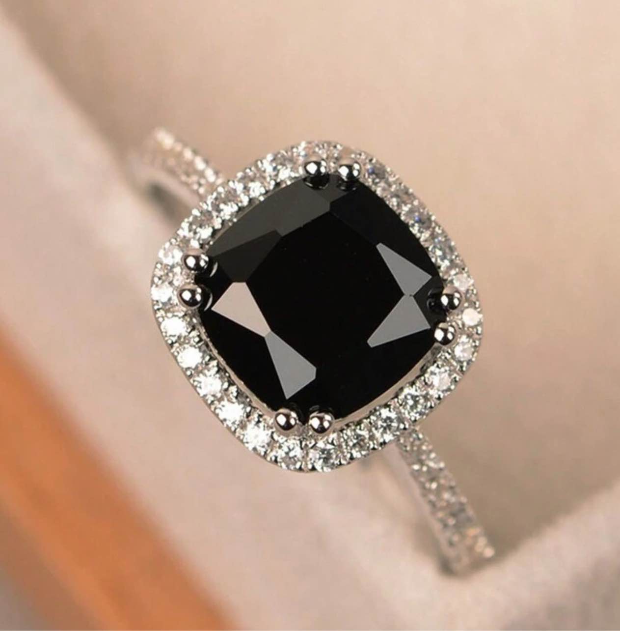 Gorgeous 925 Silver Plated Black Onyx Ring Sz 8