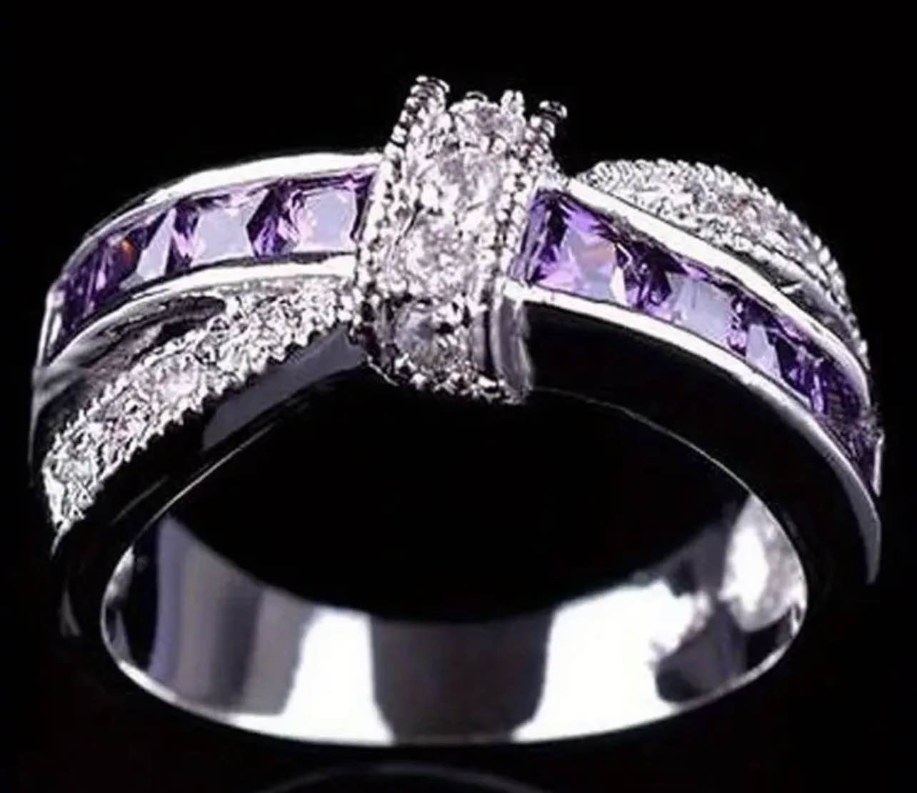 Beautiful 925 Silver Plated Amethyst Ring Size 8