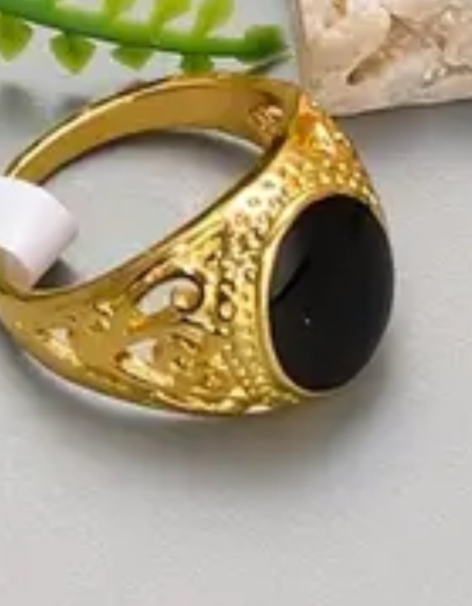 Men’s Luxury 18K Gold Plated Ring Size 10