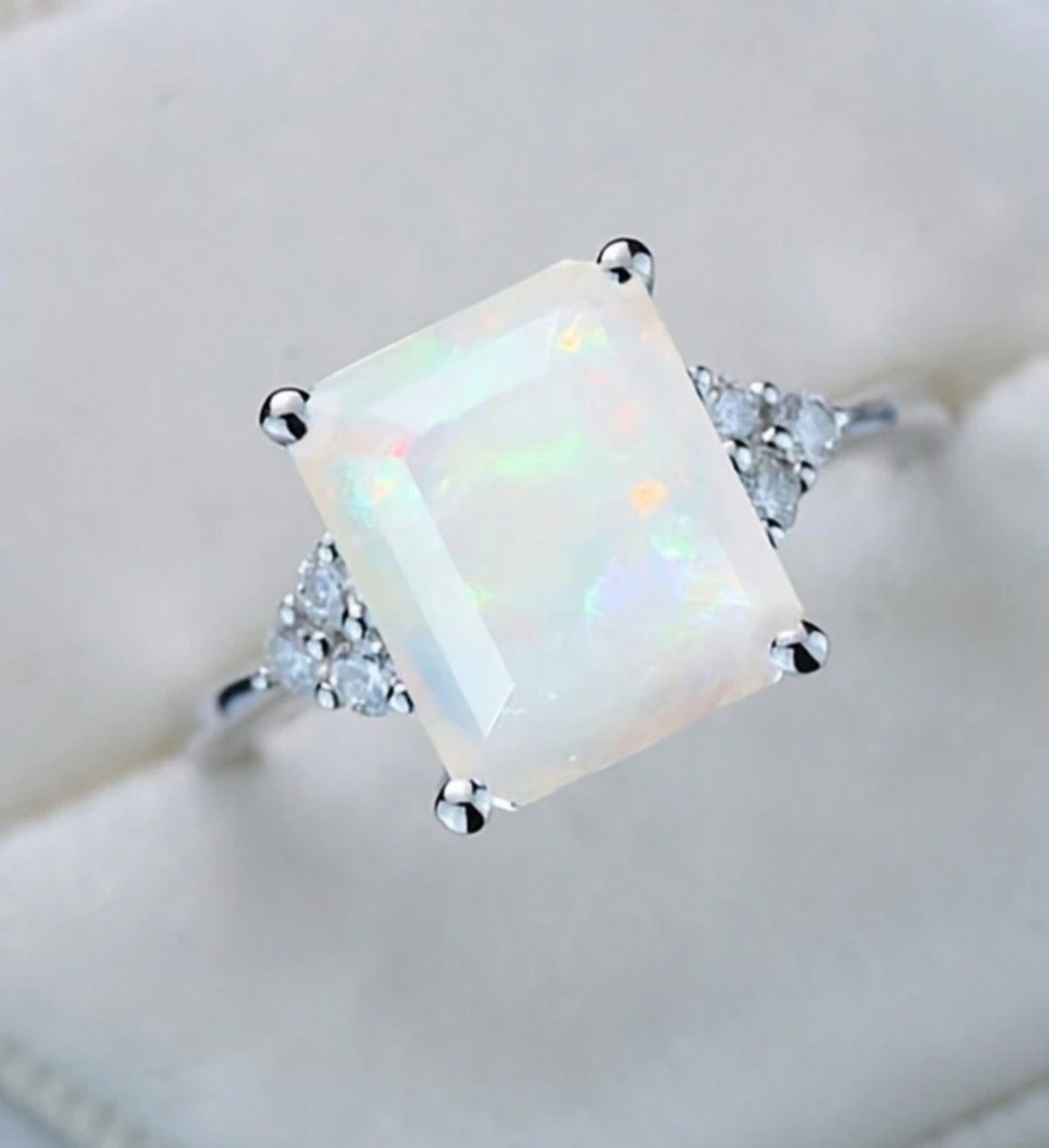 Beautiful 925 Silver Plated Sapphire Opal Ring Sz 8