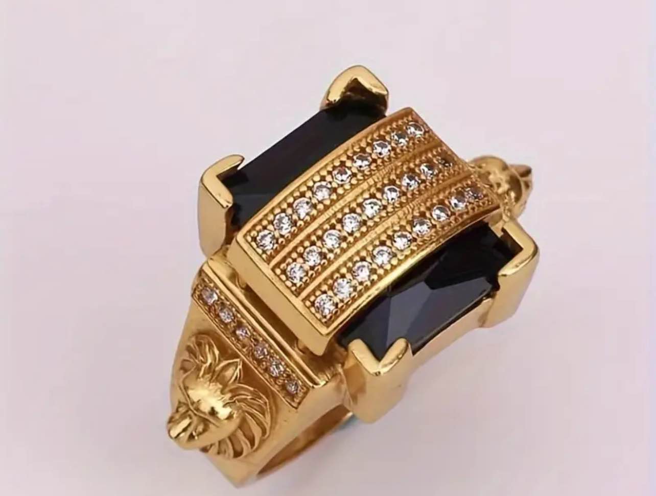 Men’s Luxury 18K Gold  Plated Ring Size 10