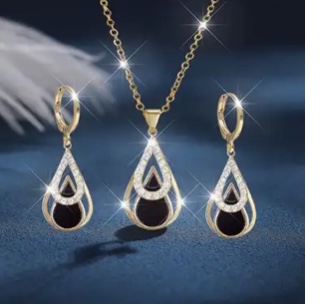 Gorgeous 925 Silver 18K Gold Plated Necklace And Earrings Set 