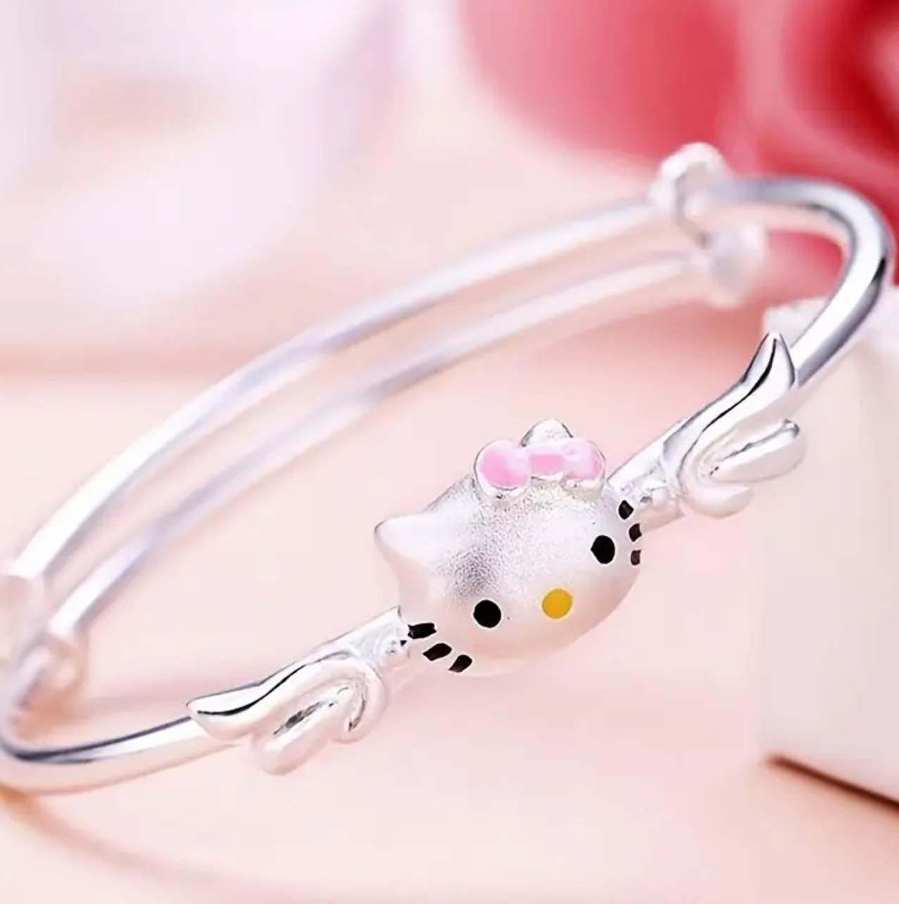 Beautiful Hello Kitty 925 Silver Plated Bracelet 