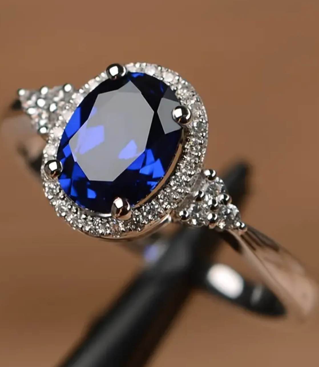 Elegant 925 silver plated  sapphire ring Size 9