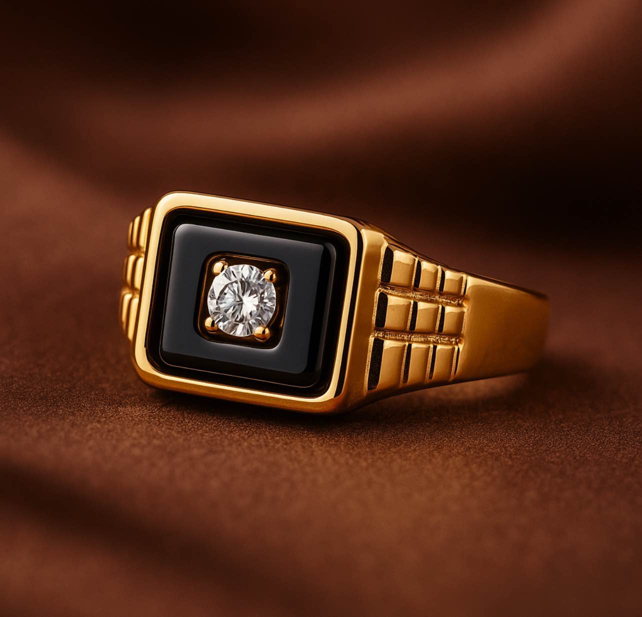 Men’s Luxury 18K Gold plated Ring Size 9