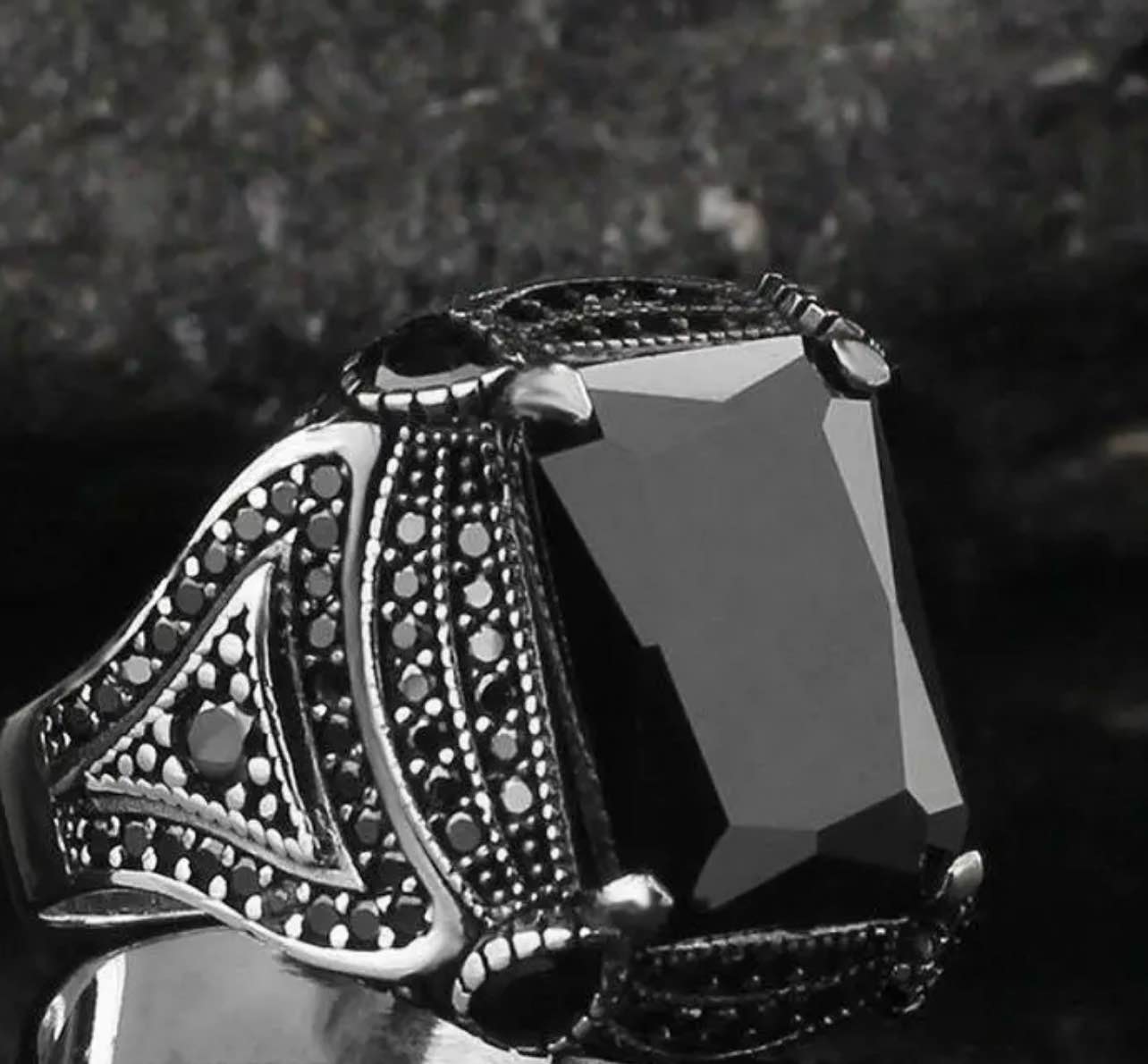 Gorgeous 925 Silver Plated Black Onyx Ring Sz 11