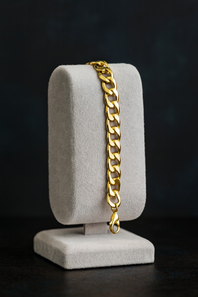 Men’s 18k gold plated curb chain bracelet
