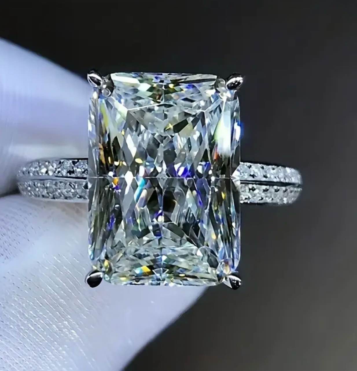 Beautiful 925 Silver Plated Sapphire Ring Sz 9