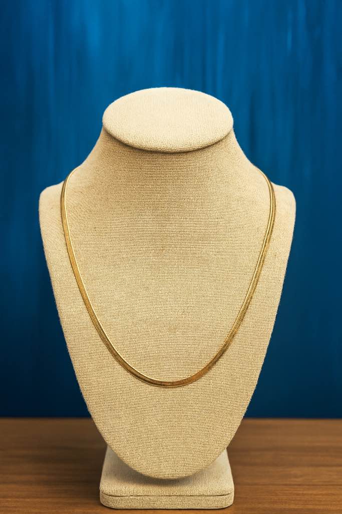 Gorgeous 925 Silver 18K Gold Plated Necklace 