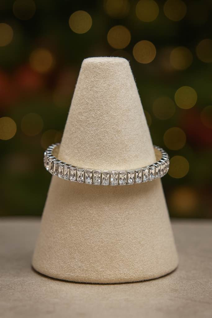 Beautiful 925 Silver Plated Sapphire Bracelet 