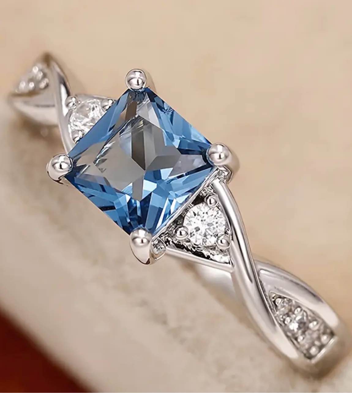 Woman’s 925 Silver Plated Sapphire Ring Sz 8