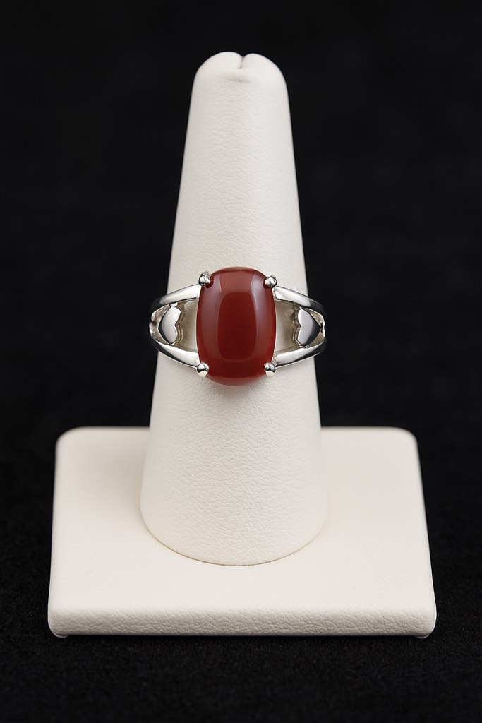 Beautiful 925 silver plated ring size 9