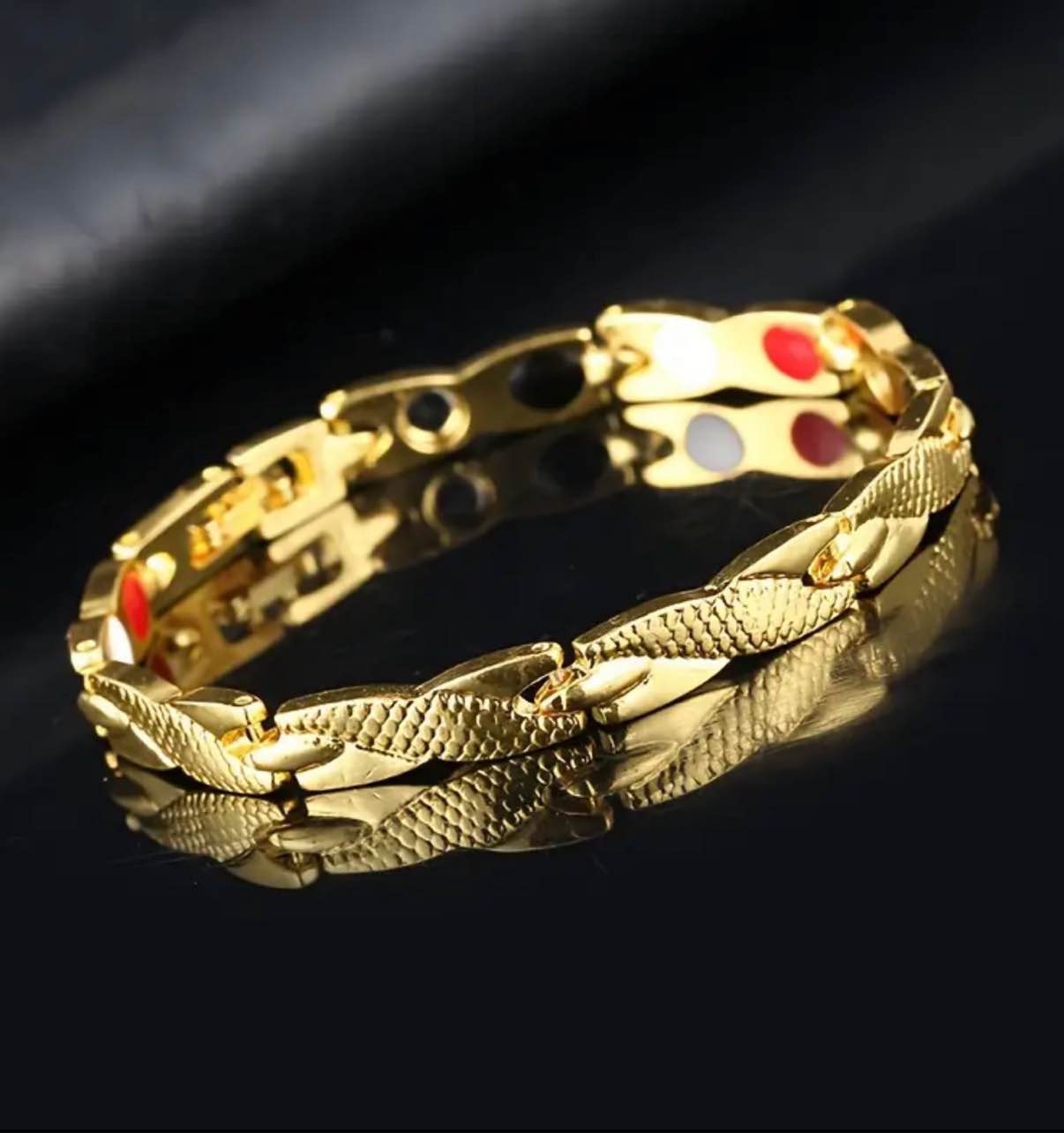 Men’s 18k gold dragon bracelet