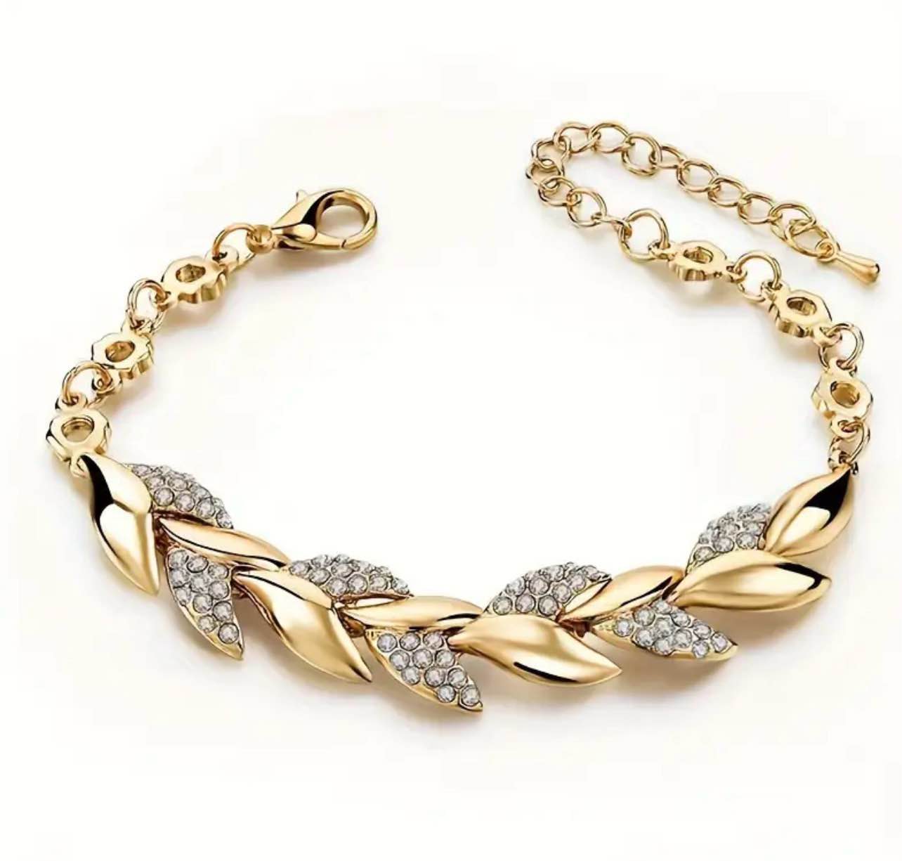 Elegant18k gold plated bracelet