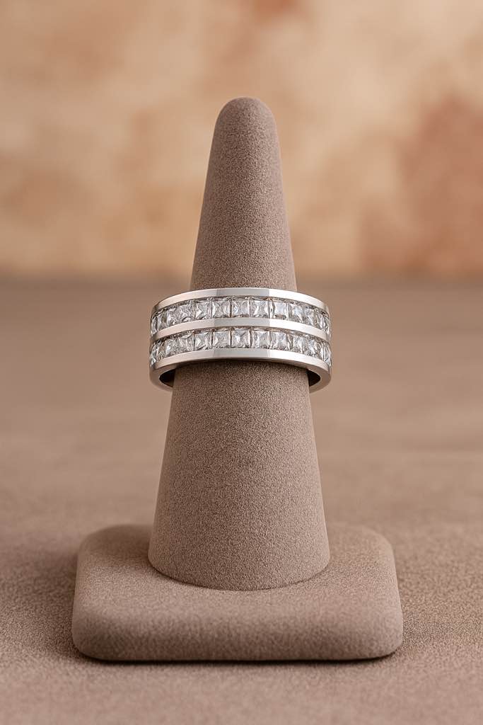 Men’s 925 silver plated ring size 12