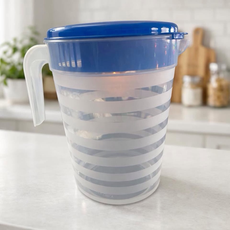 Condition photo showing New/Like New for Pitcher