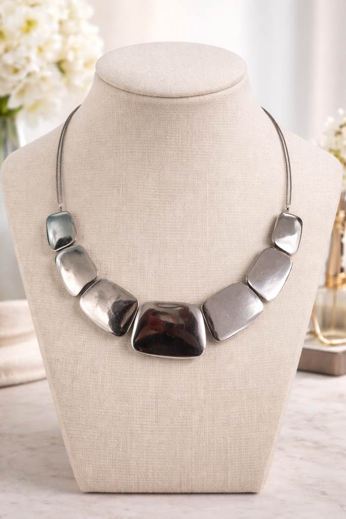 Condition photo showing New/Like New for Modern 925  silver plated statement necklace featuring sleek geometric accent Necklace 